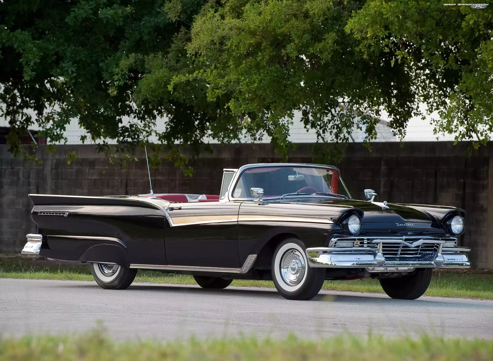 Auto, Ford Fairlane 500, Zabytkowe