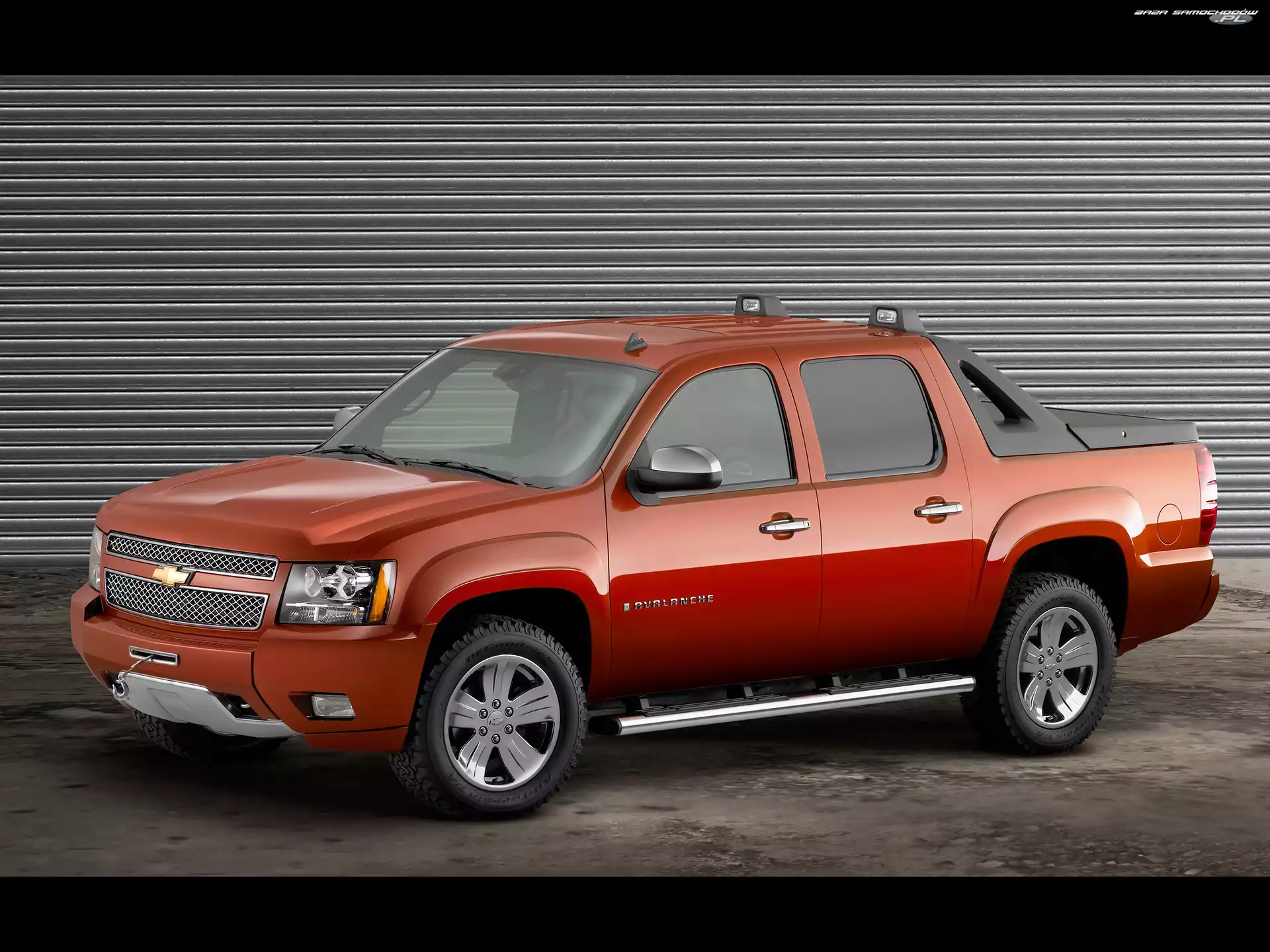 Chevrolet Avalanche, Halogeny