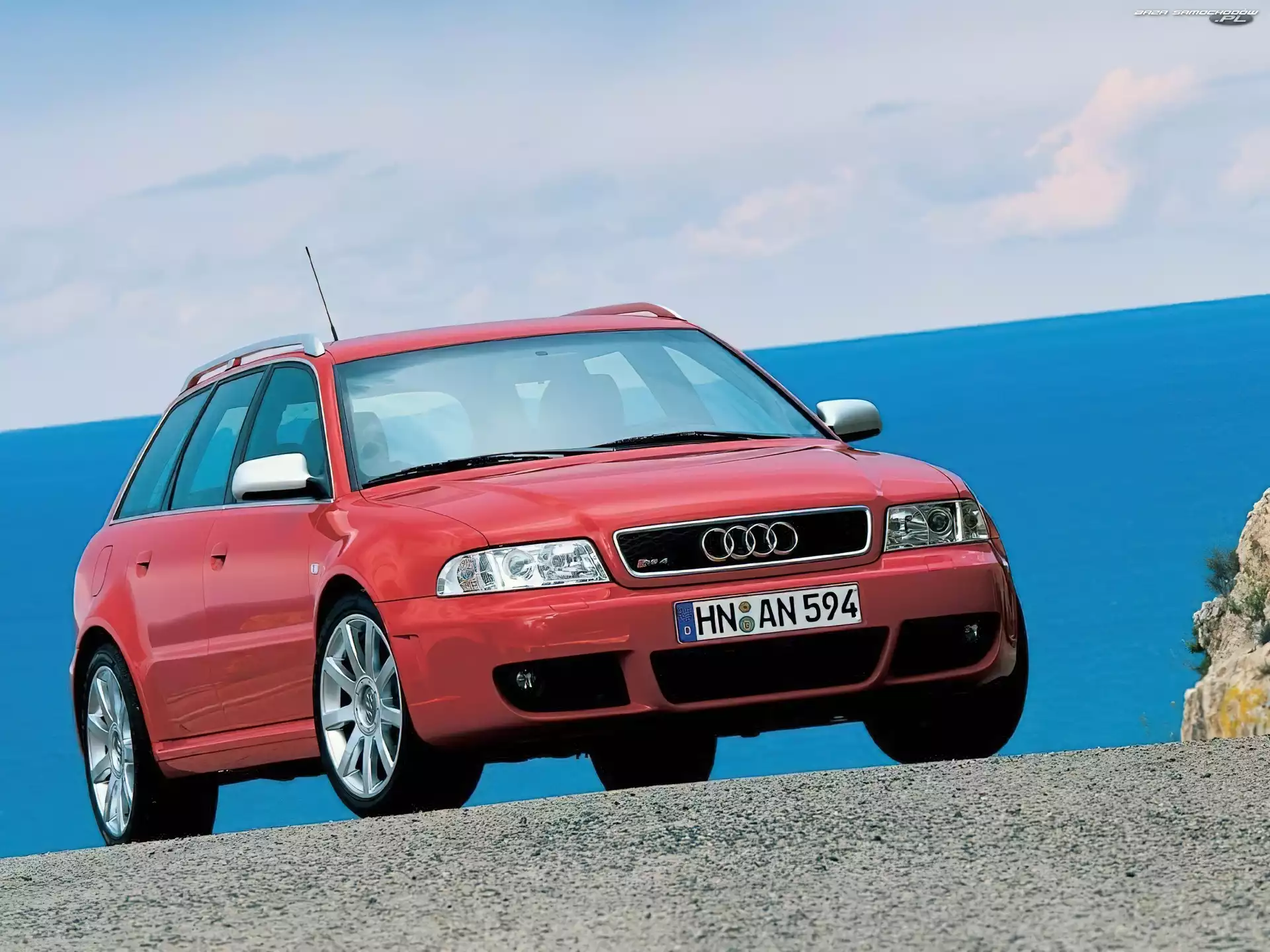 Avant, Czerwone, Audi RS4