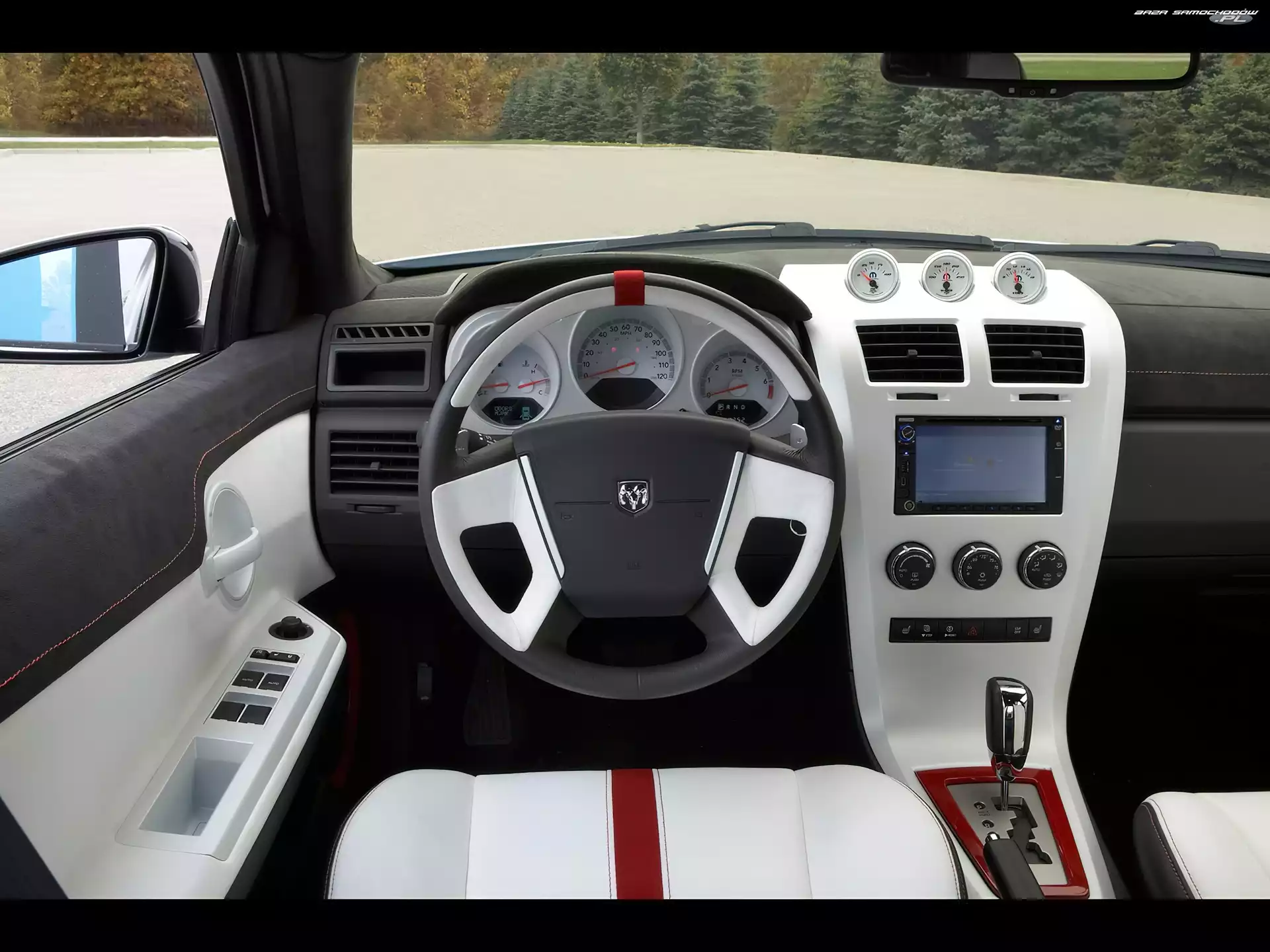 Nawigacja, Dodge Avenger