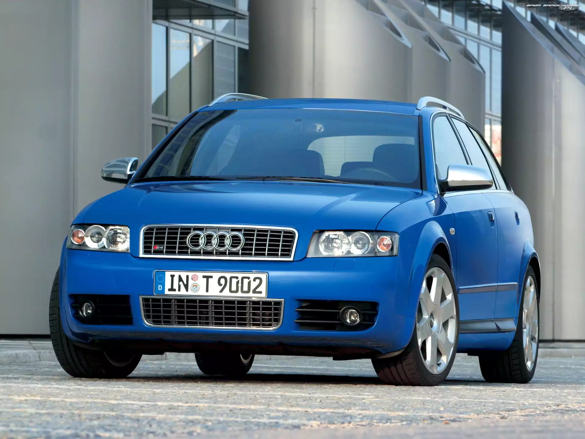 B7, niebieski, Audi A4