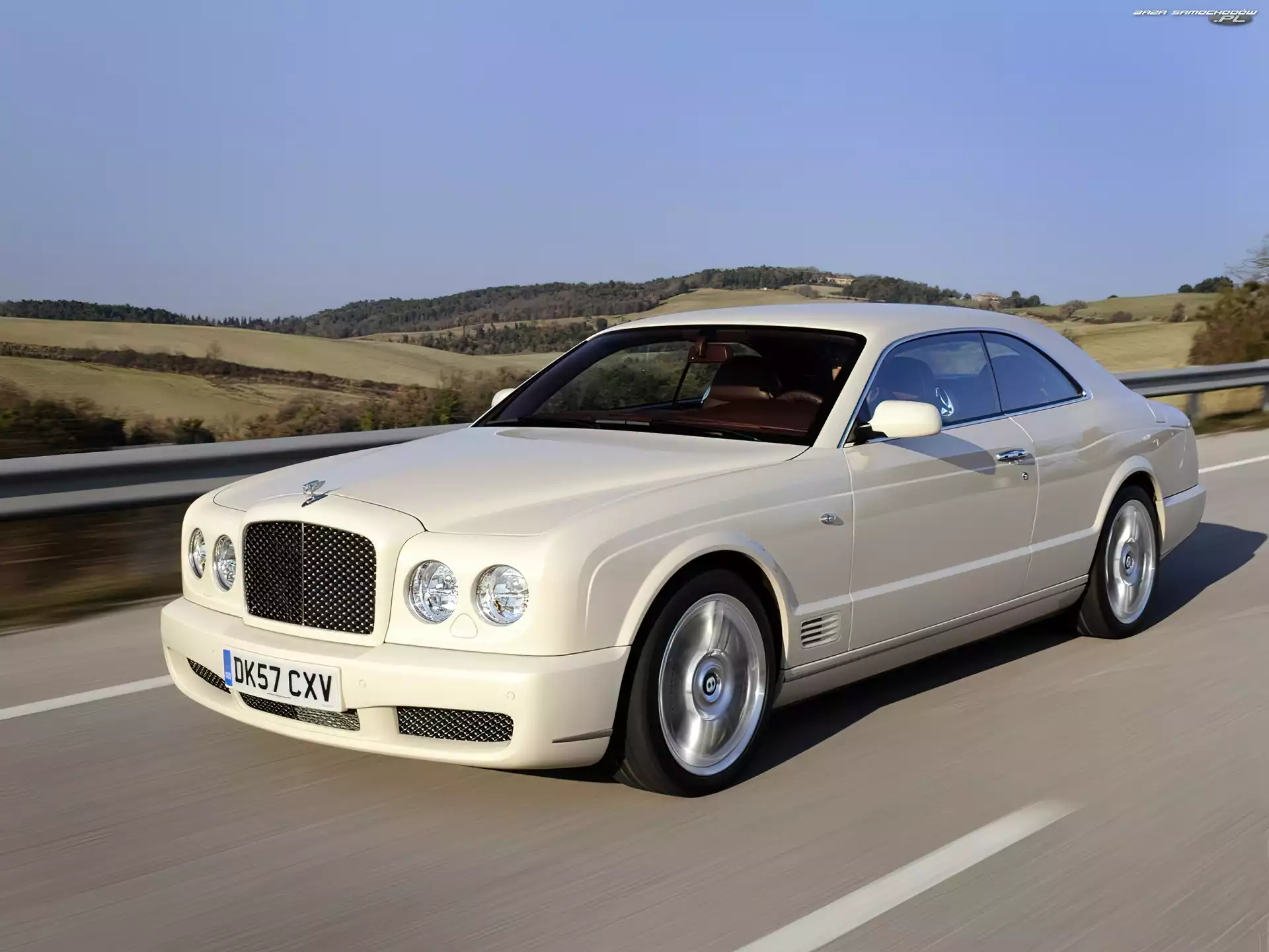 Bentley Brooklands, Biała, Perła