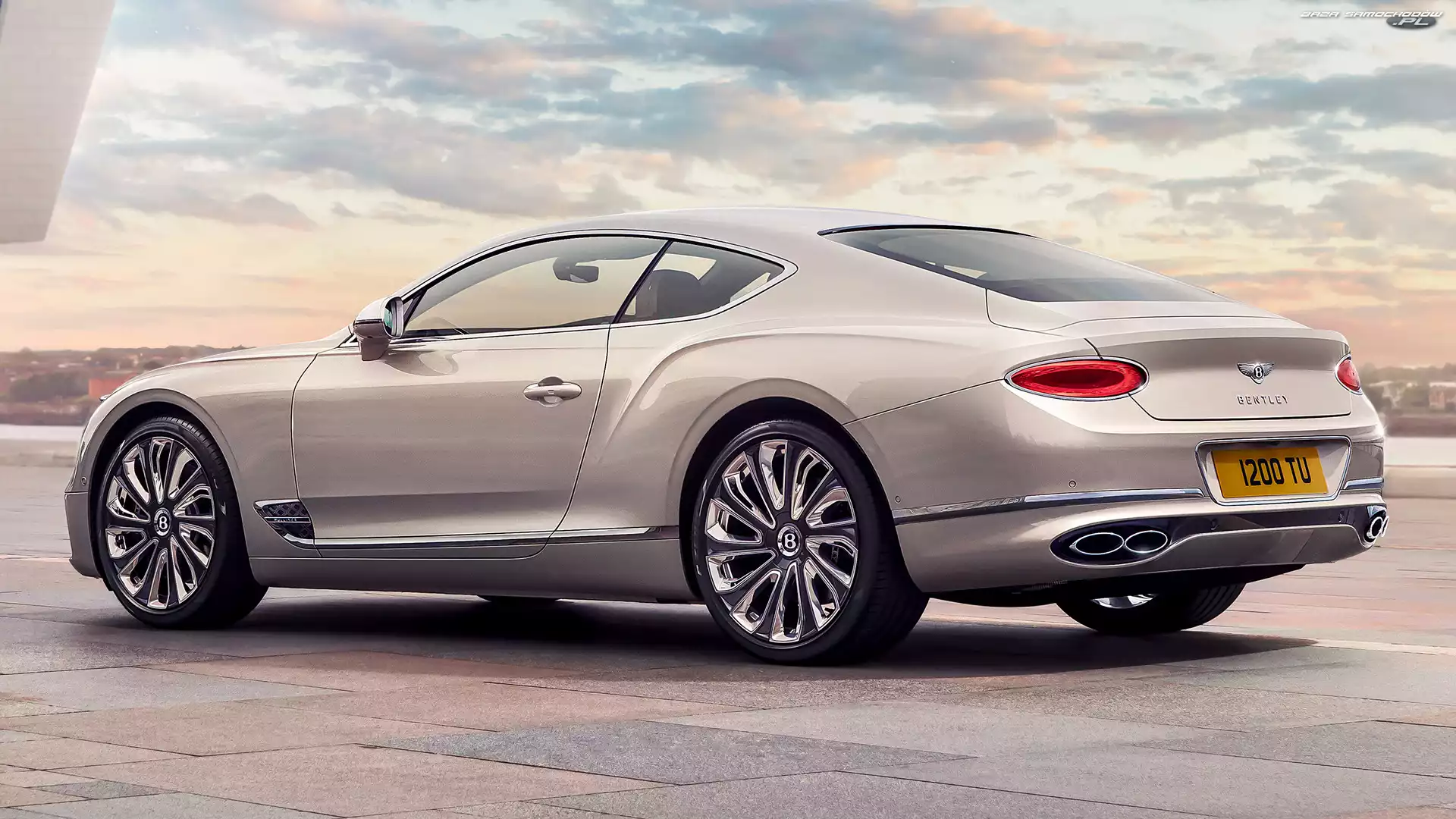 Bentley Continental GT, Bok