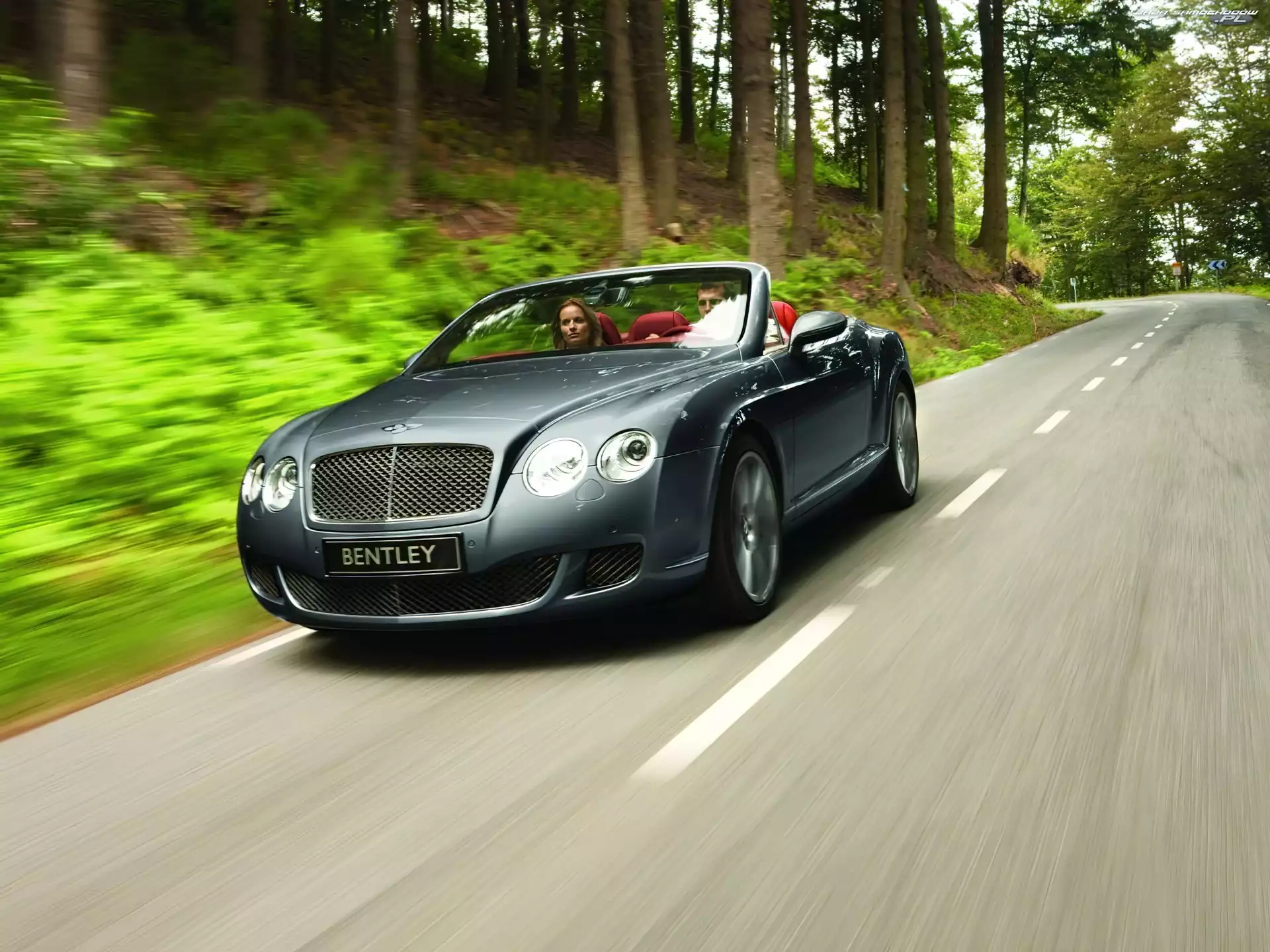 Droga, Bentley Continental GTC