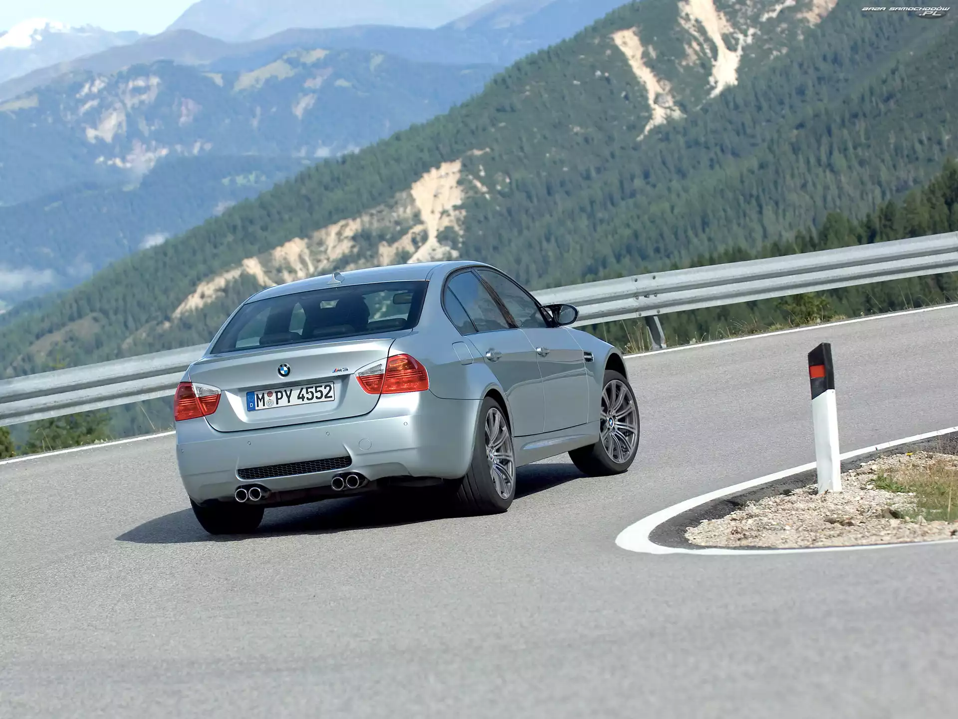 BMW M3, Jezdny, E90, Układ