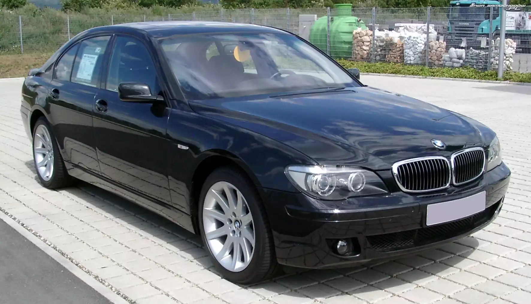 BMW 7, Sprzedaż, Granatowe, E65