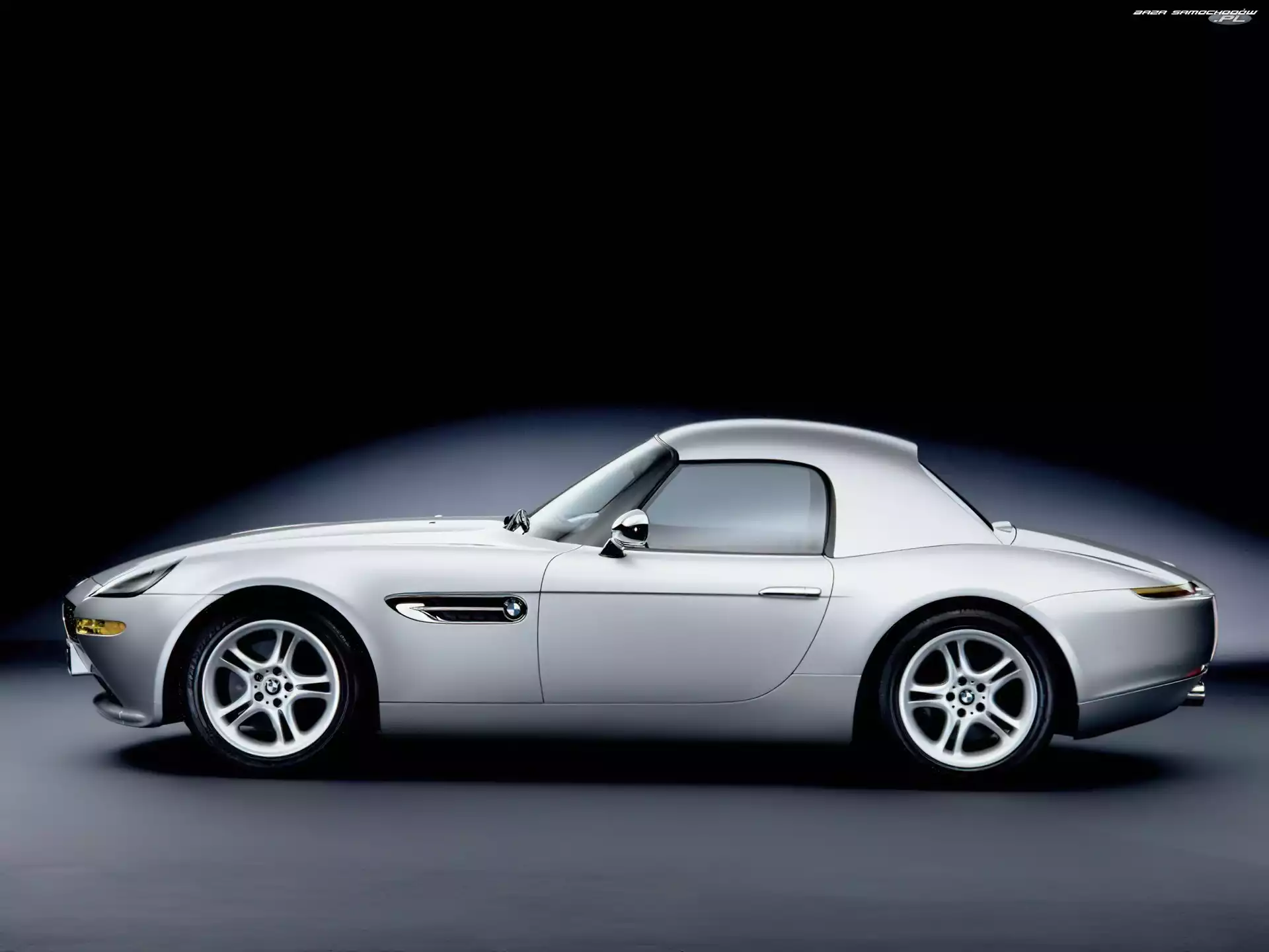 Lewy Profil, BMW Z8