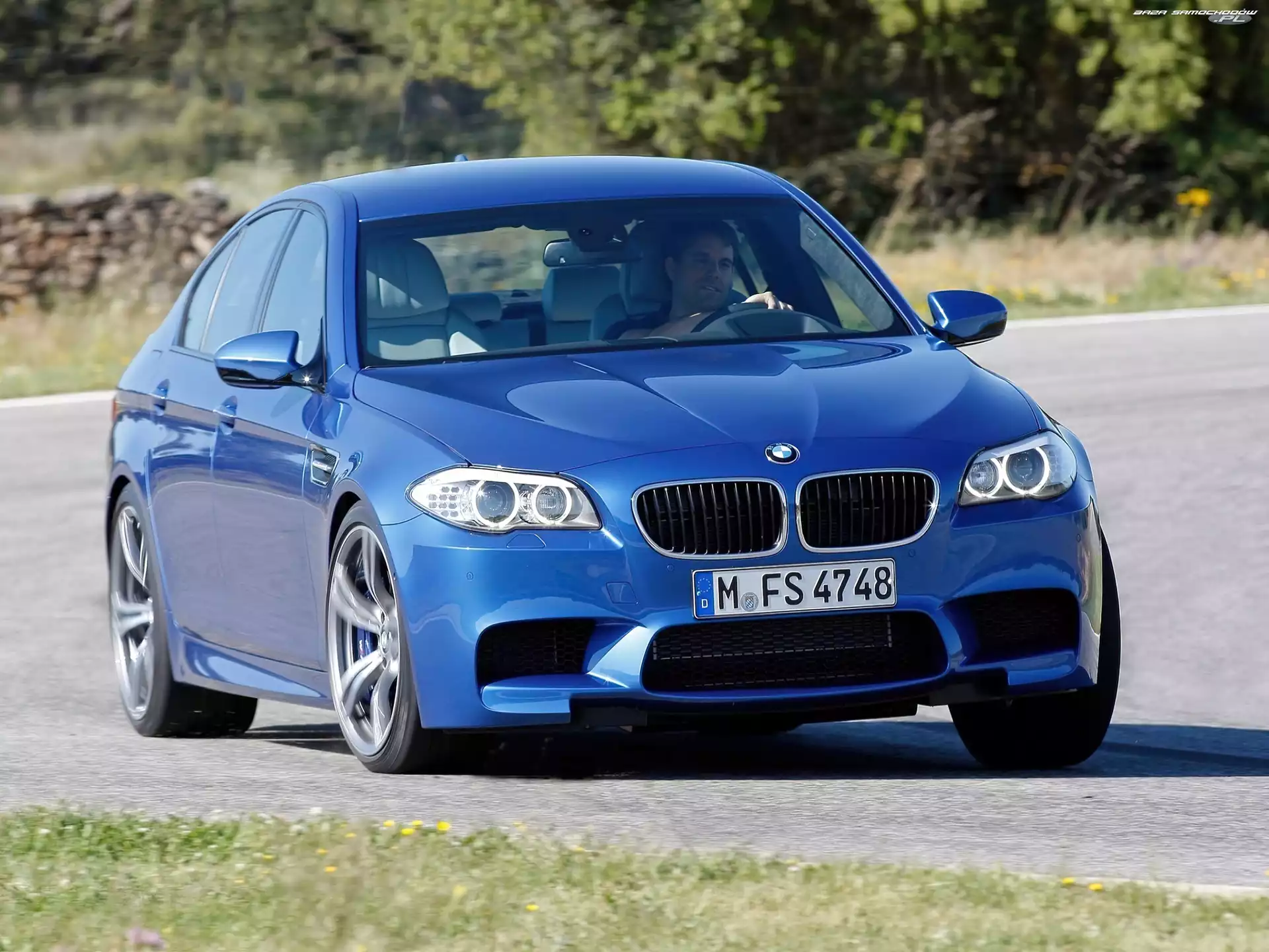 BMW F10, Niebieskie