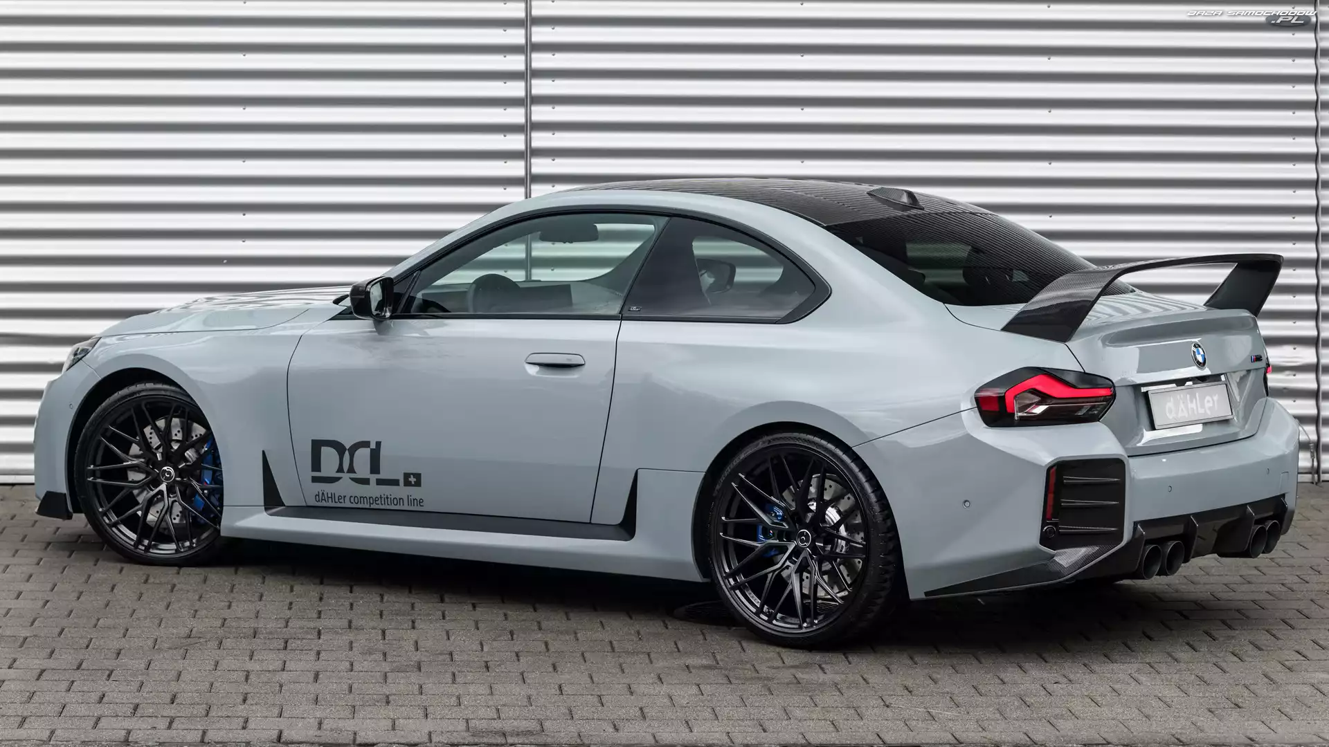 BMW M2, Popielate