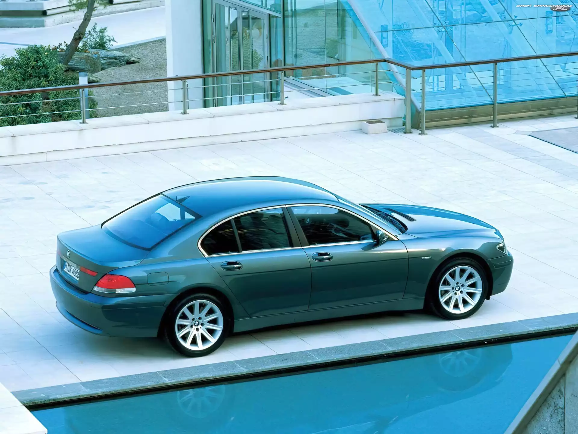 BMW 7, Zielona
