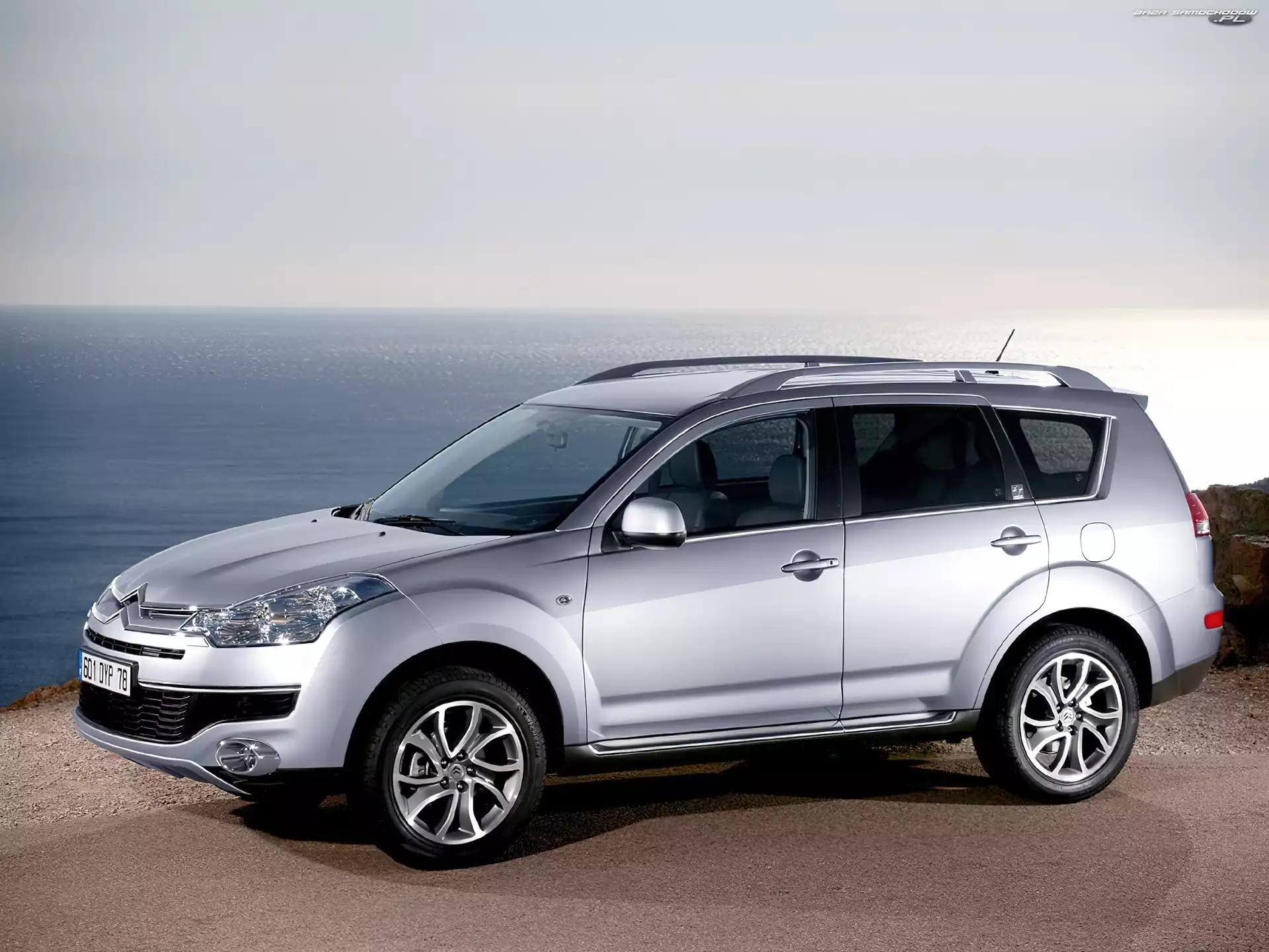 Bok, Wybrzeże, Lewy, Citroen C-Crosser