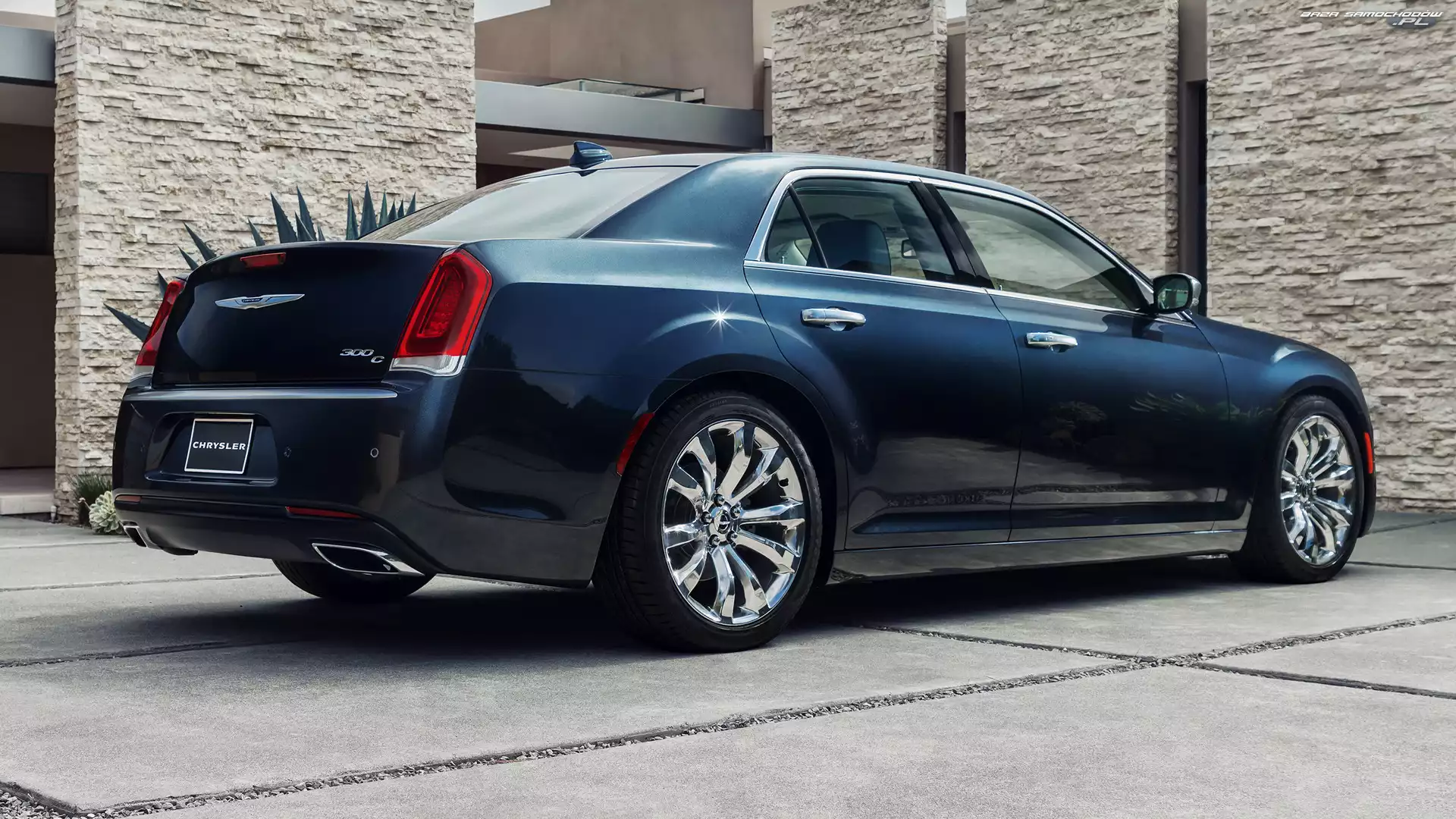 Bok, Chrysler 300C Platinum, Tył