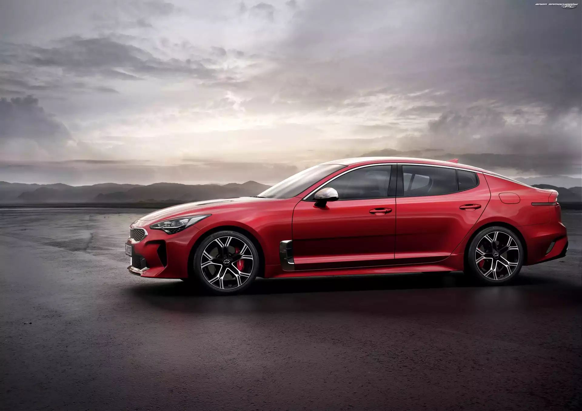Bok, Czerwona, Kia Stinger GT