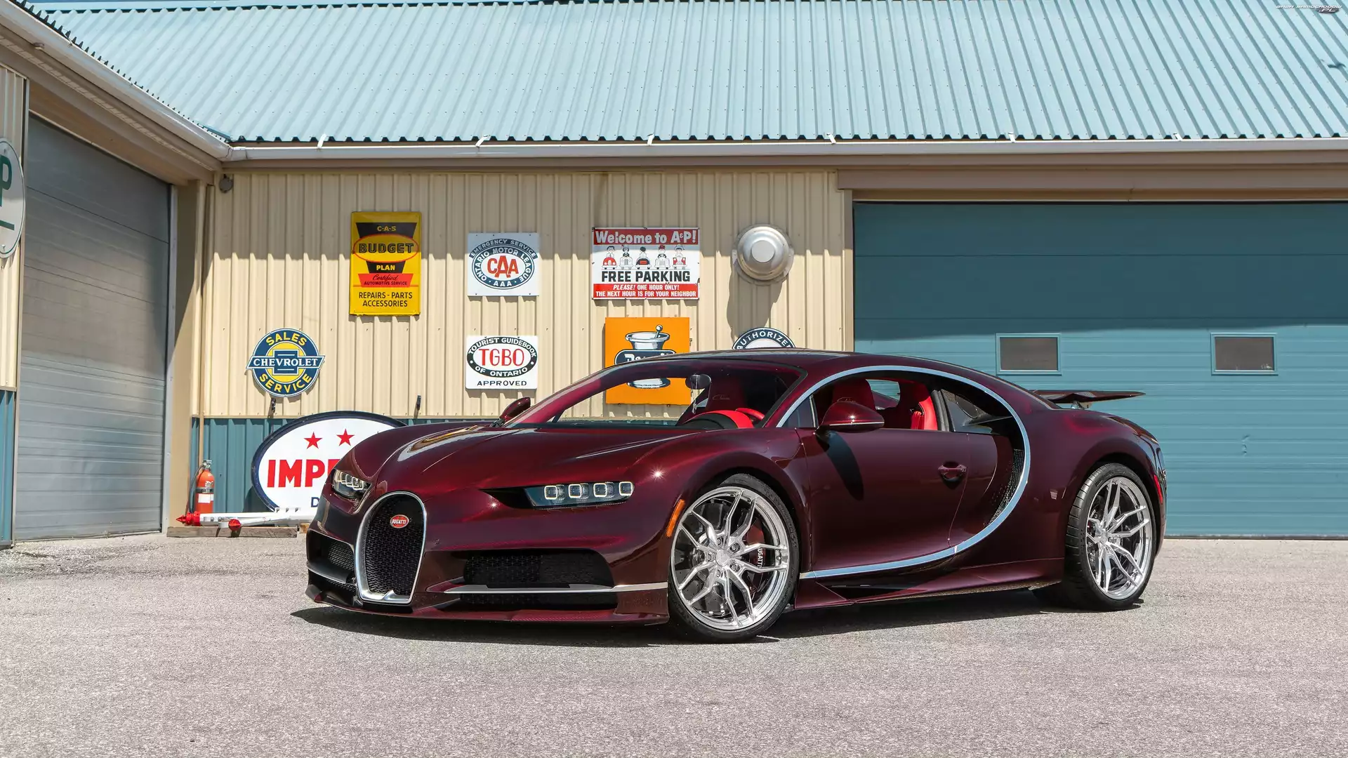 Wiśniowy, Bugatti Chiron