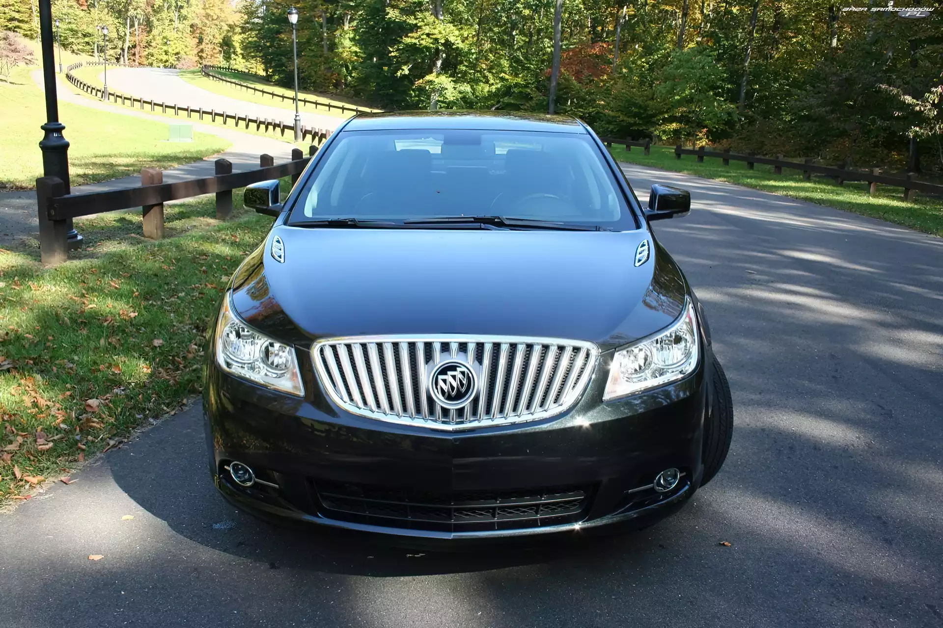Przód, Buick LaCrosse