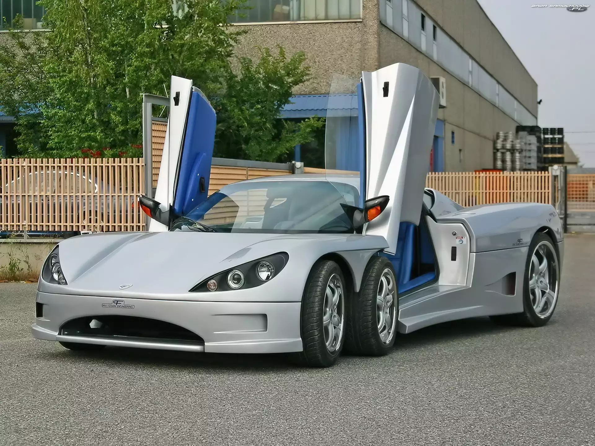 Drzwi, Covini C6W