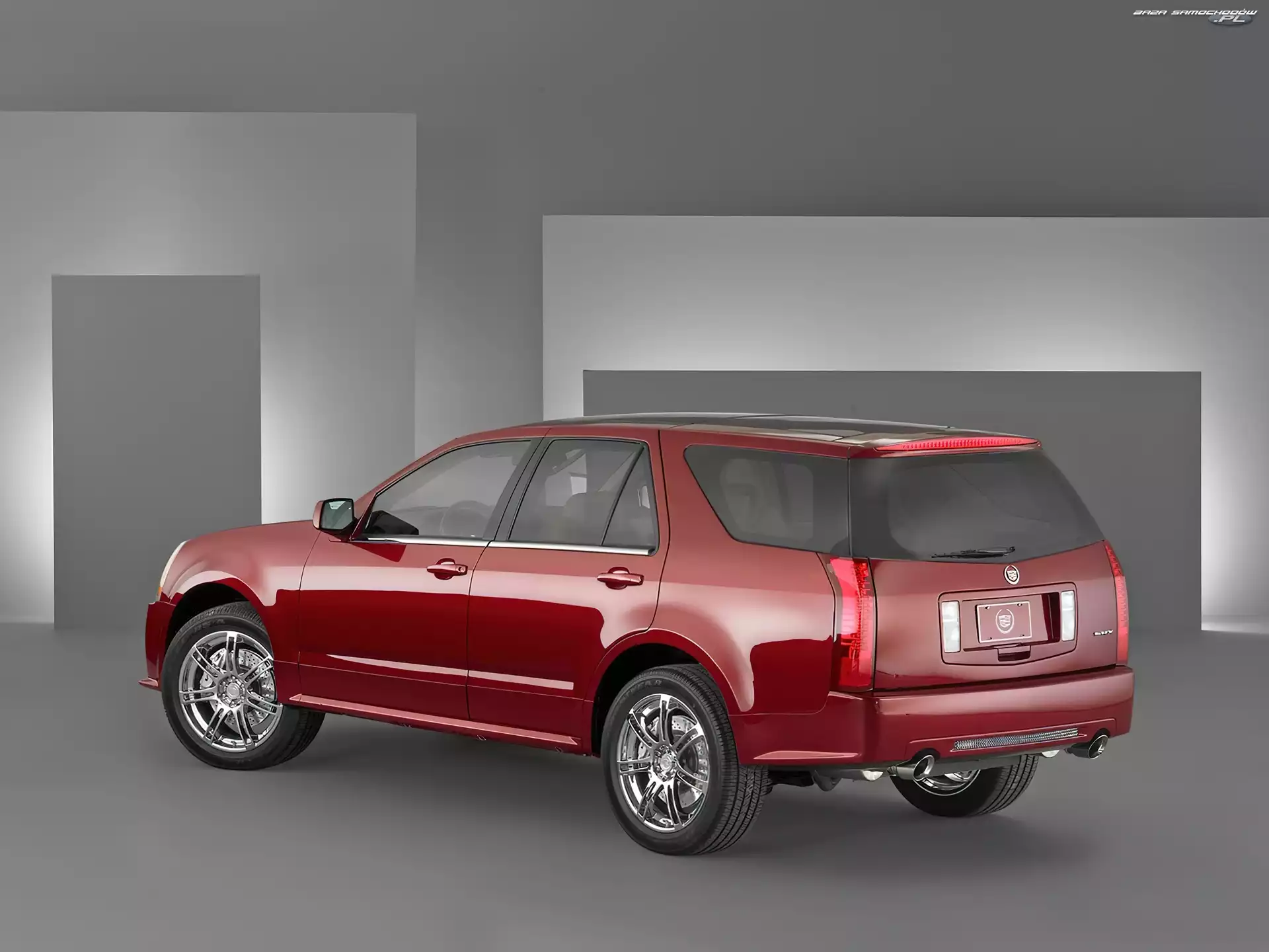 Cadillac SRX, Poprzednia, Wersja