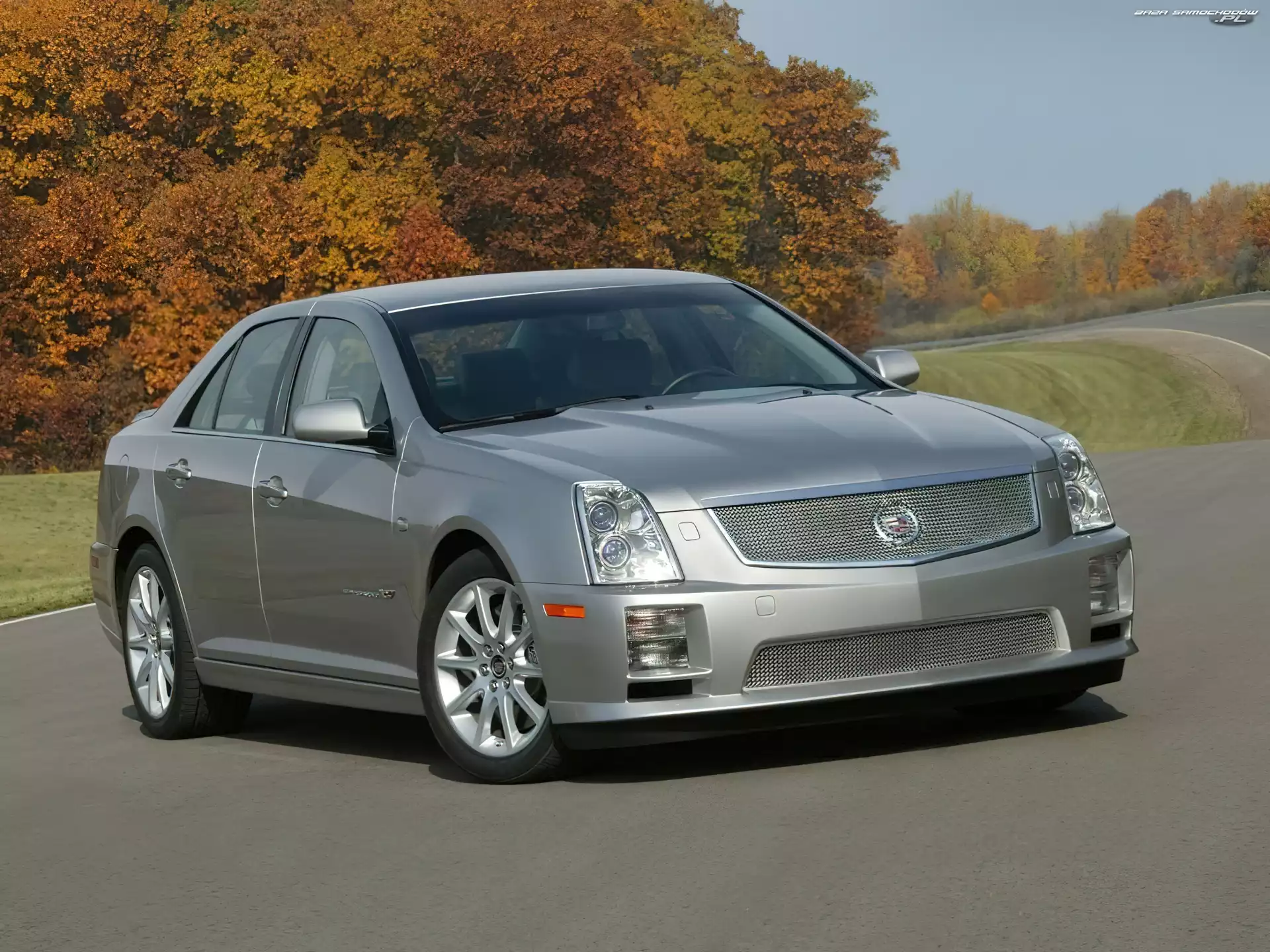 Cadillac STS, Srebrny