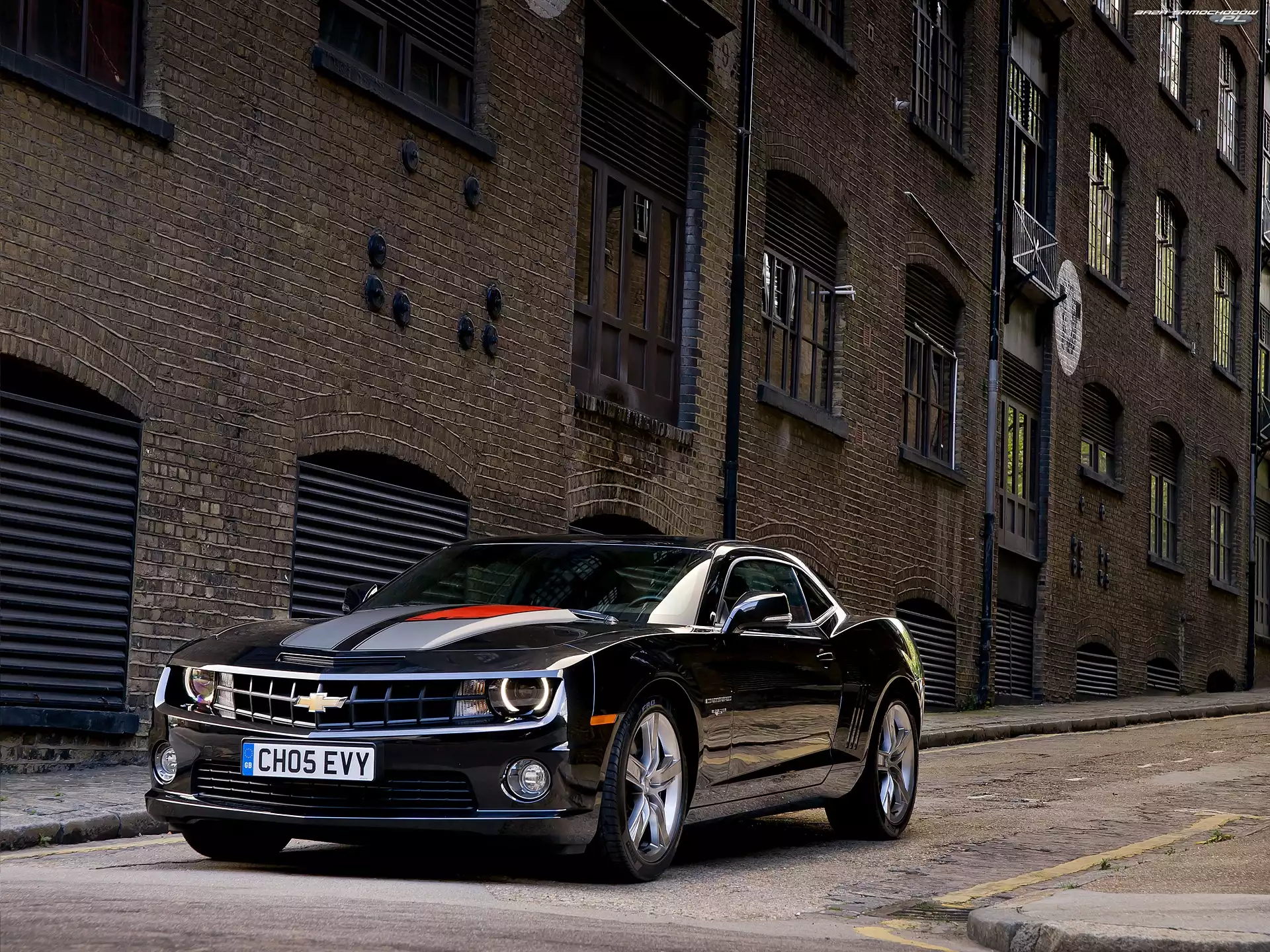 Camaro, Ulica, Chevrolet, Budynki