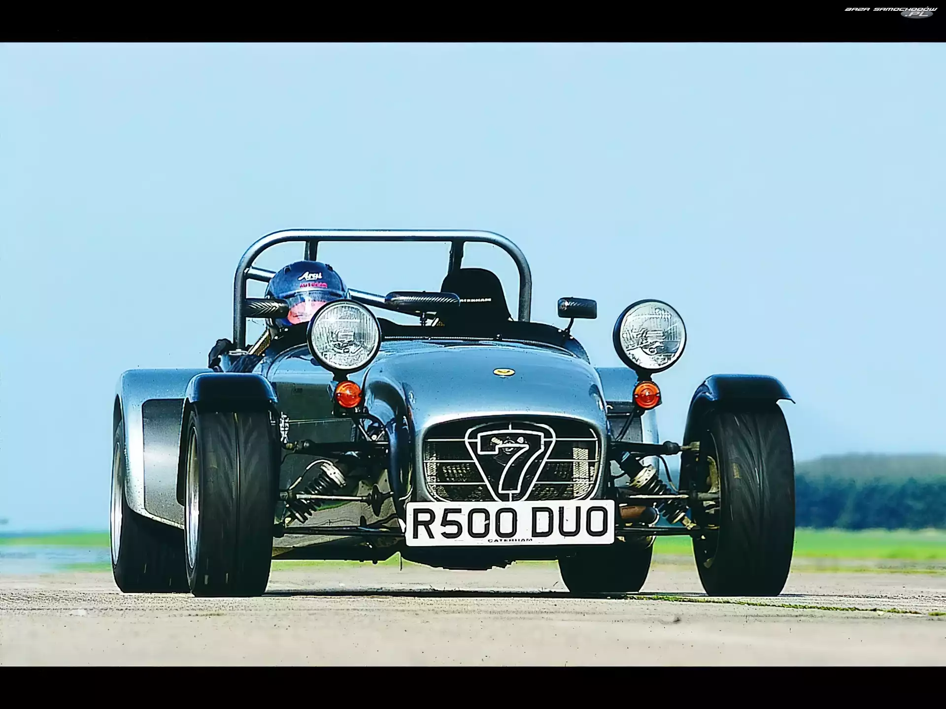 Reflektory, Caterham Seria R