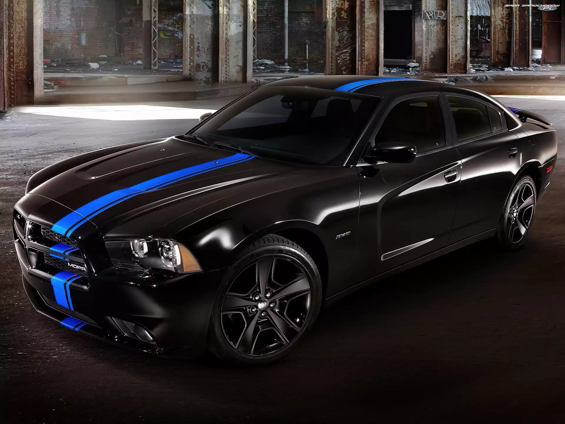 Mopa, Dodge Charger