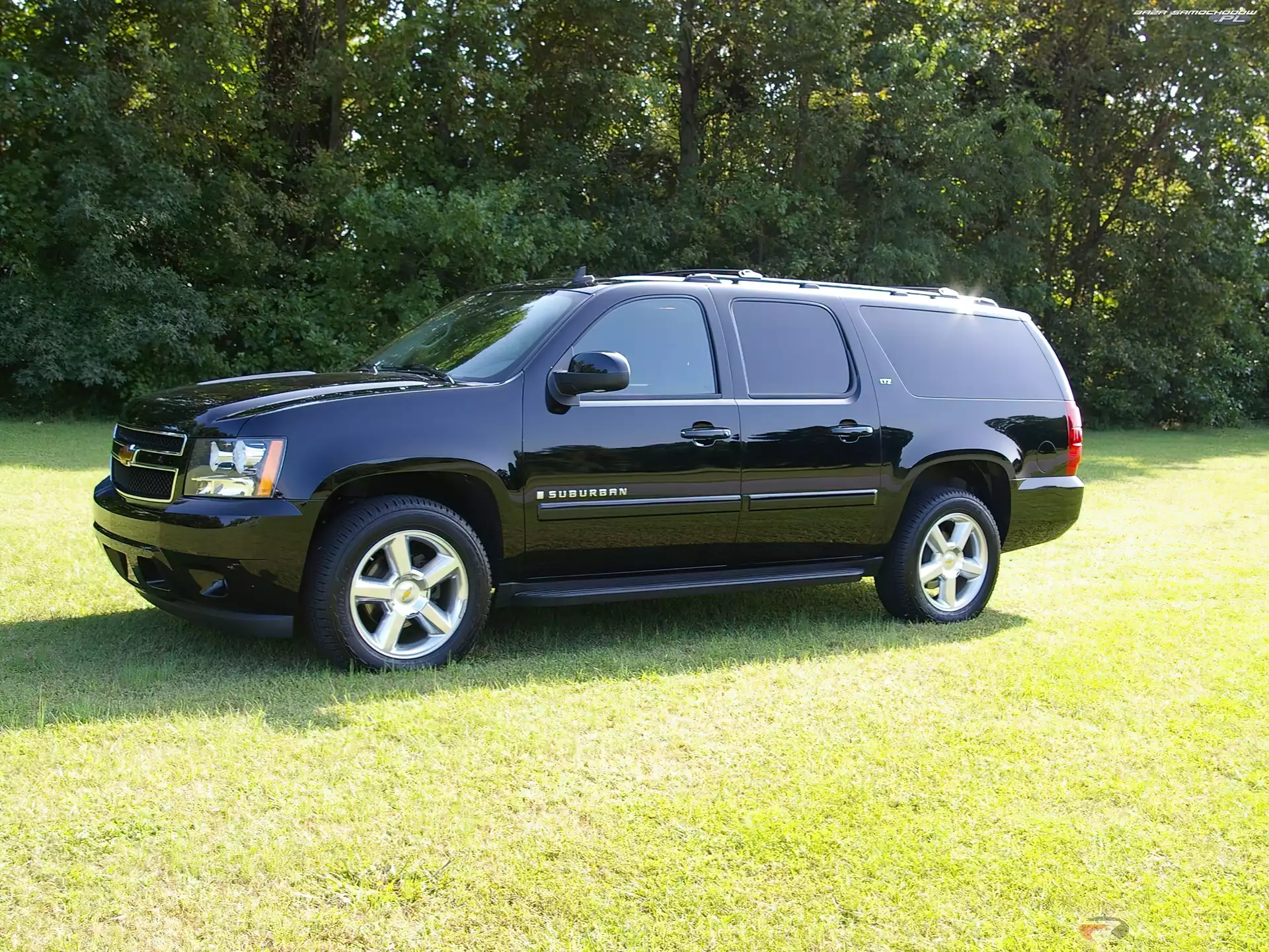Czarny, Chevrolet Suburban, Szyby, Przyciemnione