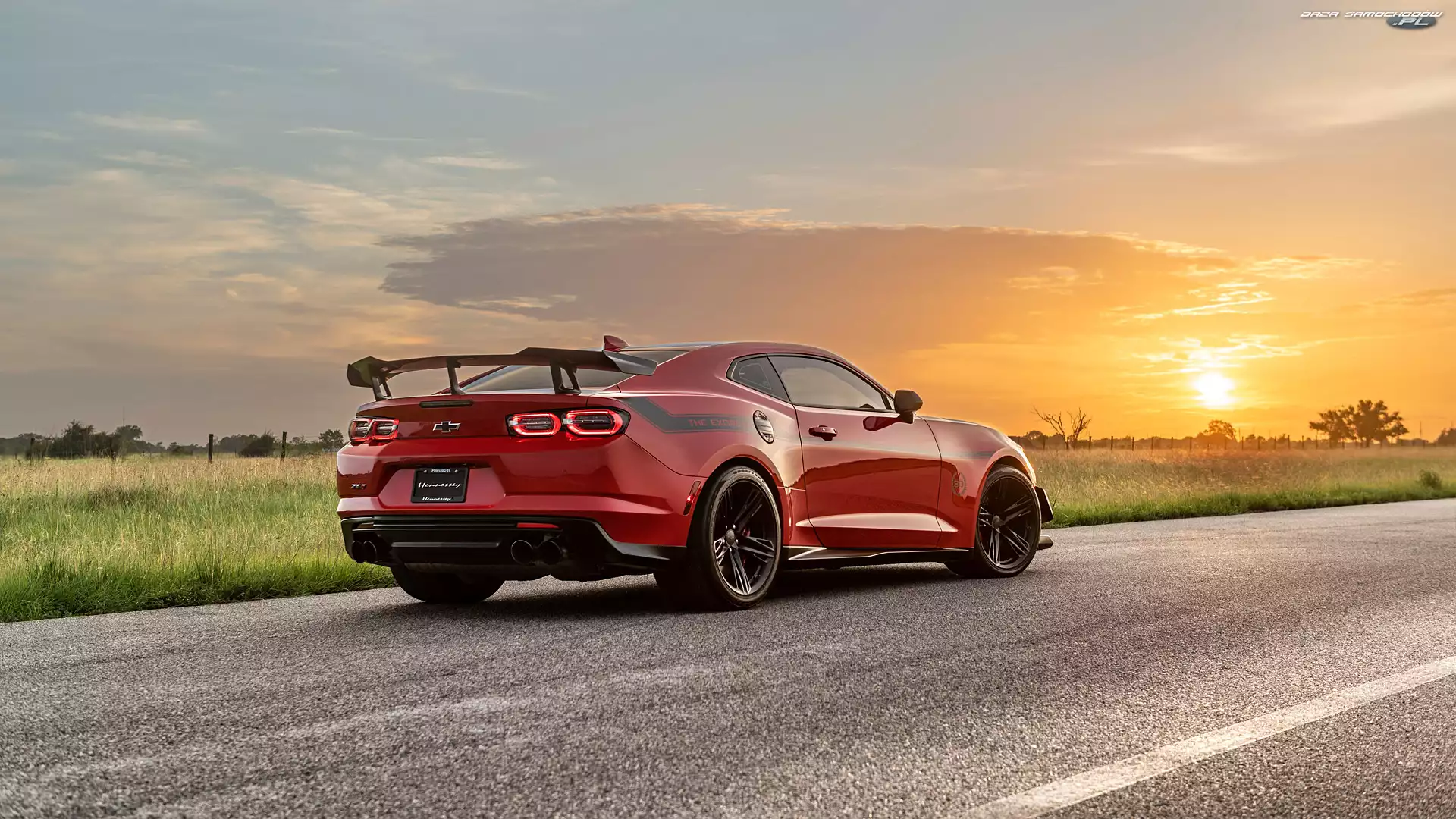 Czerwony, Hennessey Exorcist Chevrolet Camaro ZL1