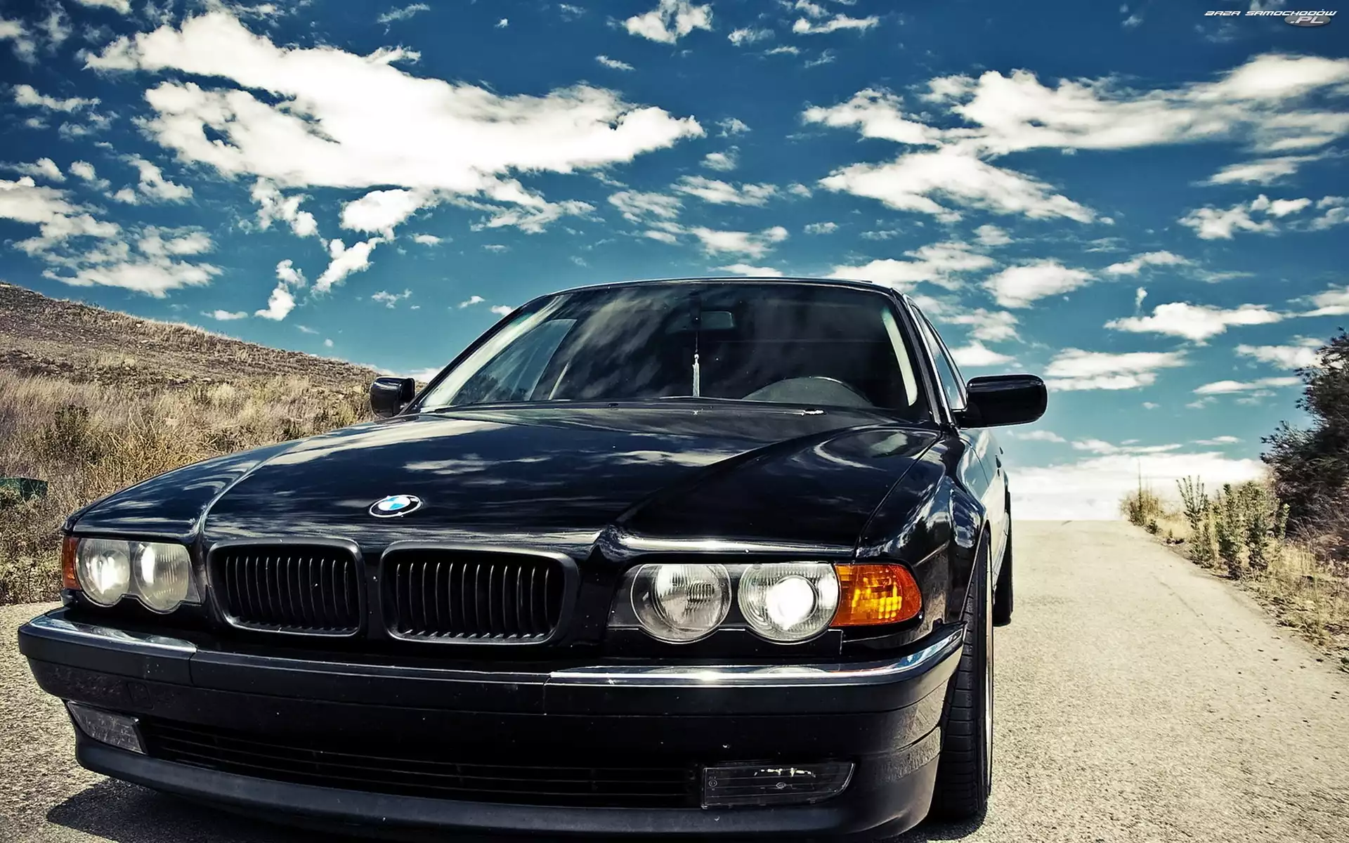 Chmury BMW 7, BMW, Droga