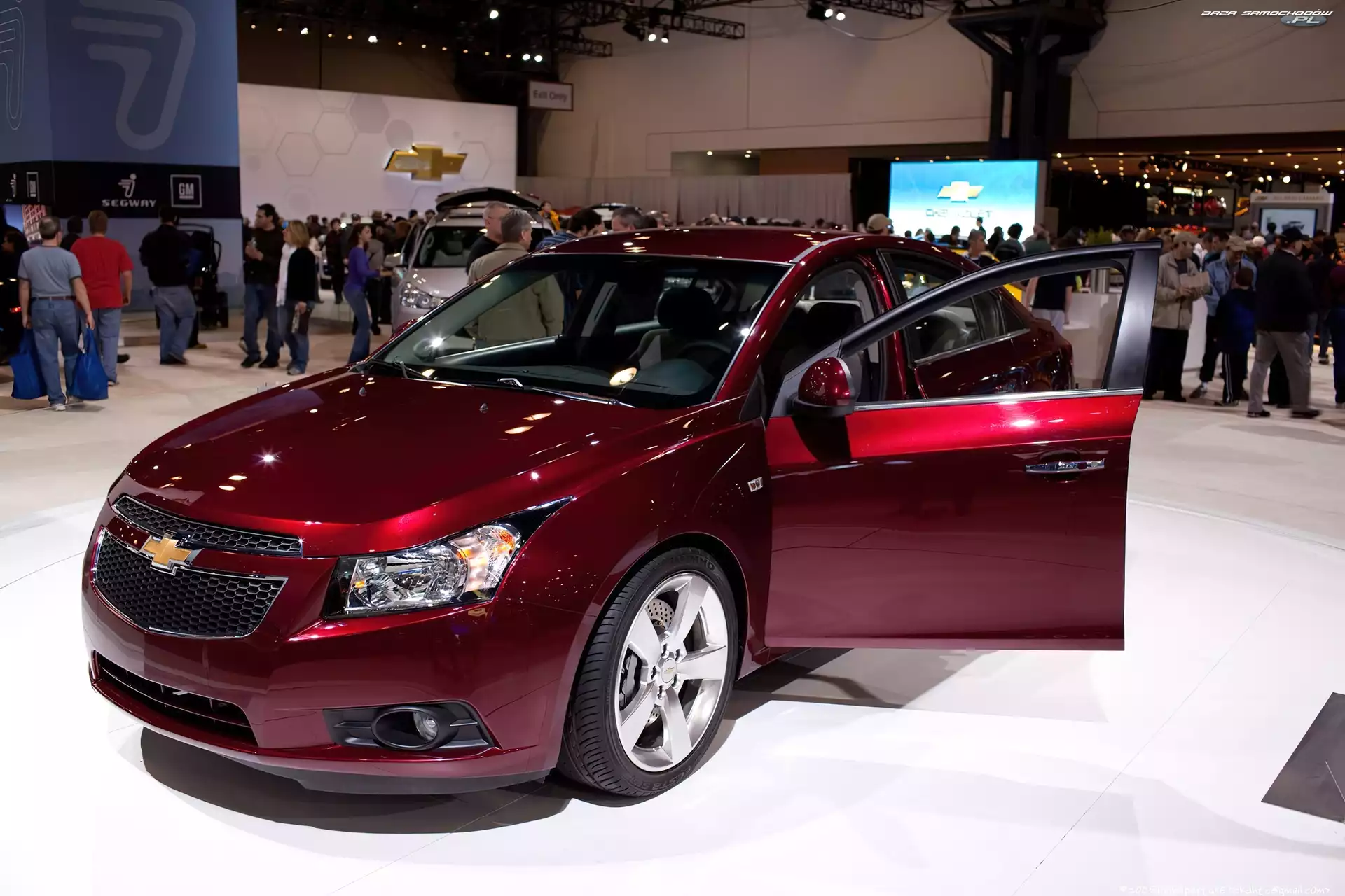 Salon, Chevrolet Cruze