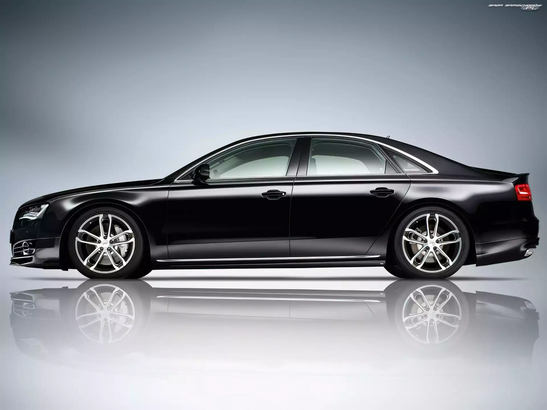 Audi A8 D4, Czarne