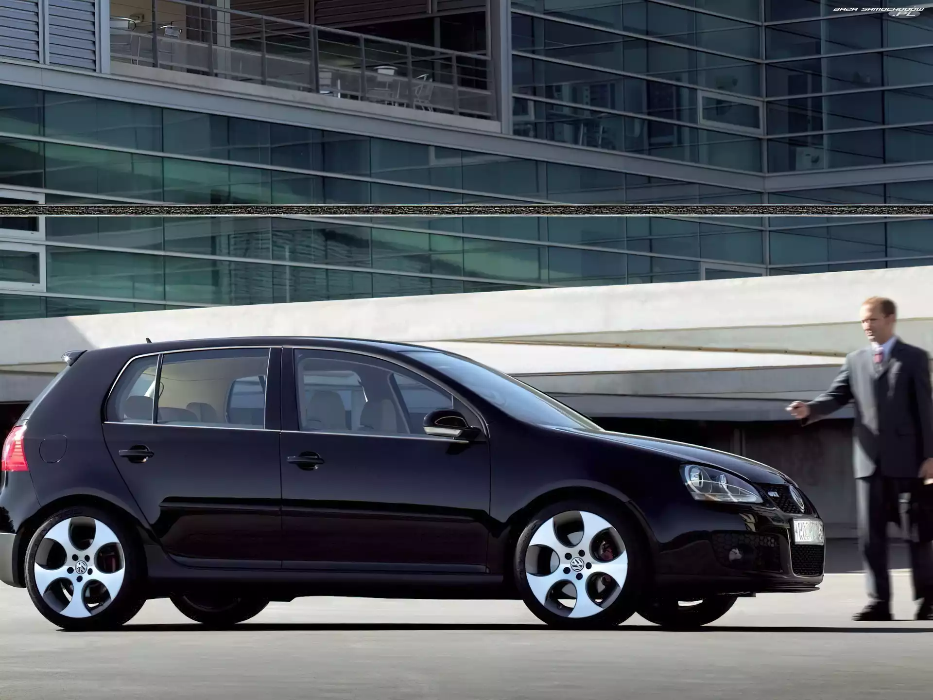 Czarny, Volkswagen Golf 5, Alufelgi