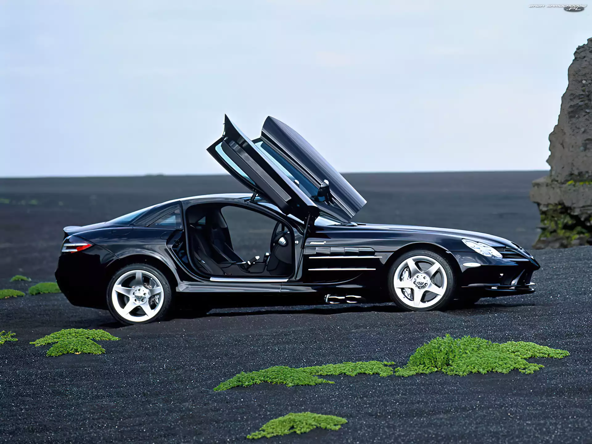 Mercedes Benz SLR, Czarny
