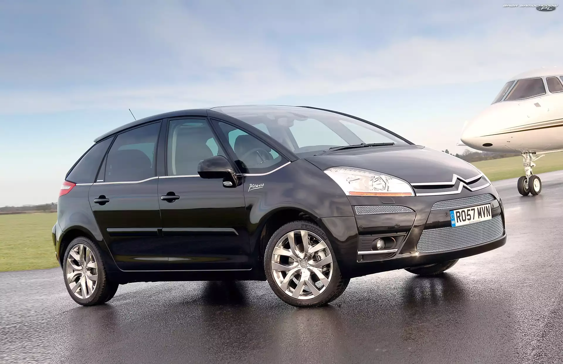 Citroen C4 Picasso, Czarny