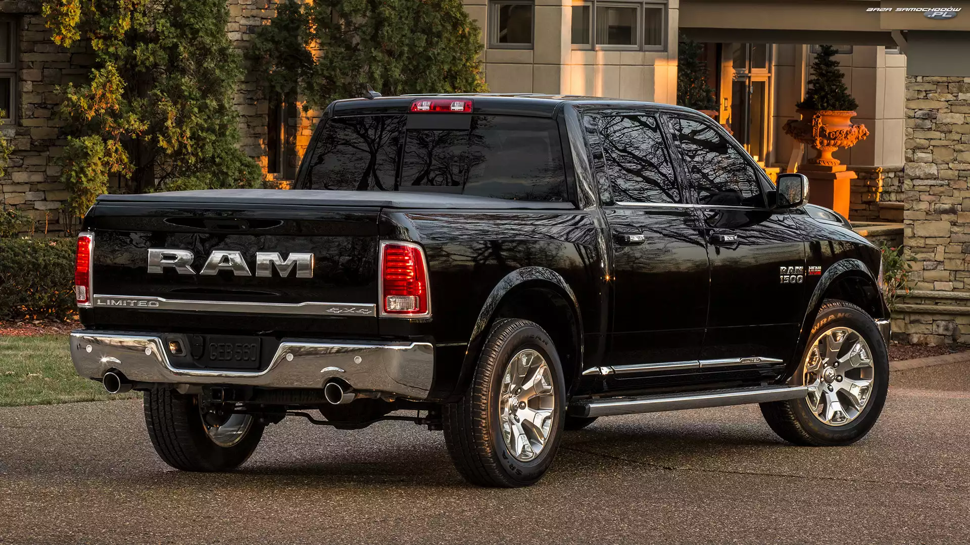 Czarny, Dodge Ram 1500