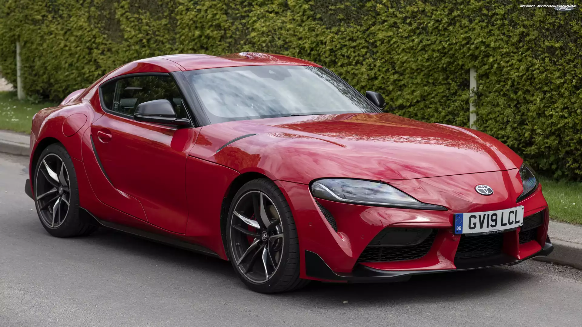 Czerwona, Toyota GR Supra