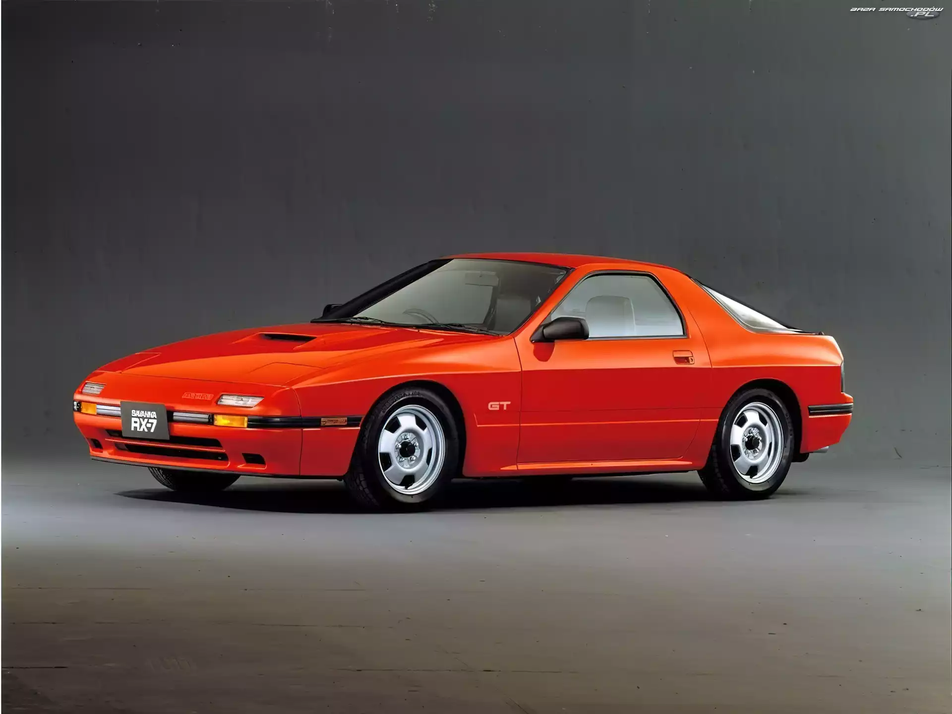 Mazda RX-7, Czerwona