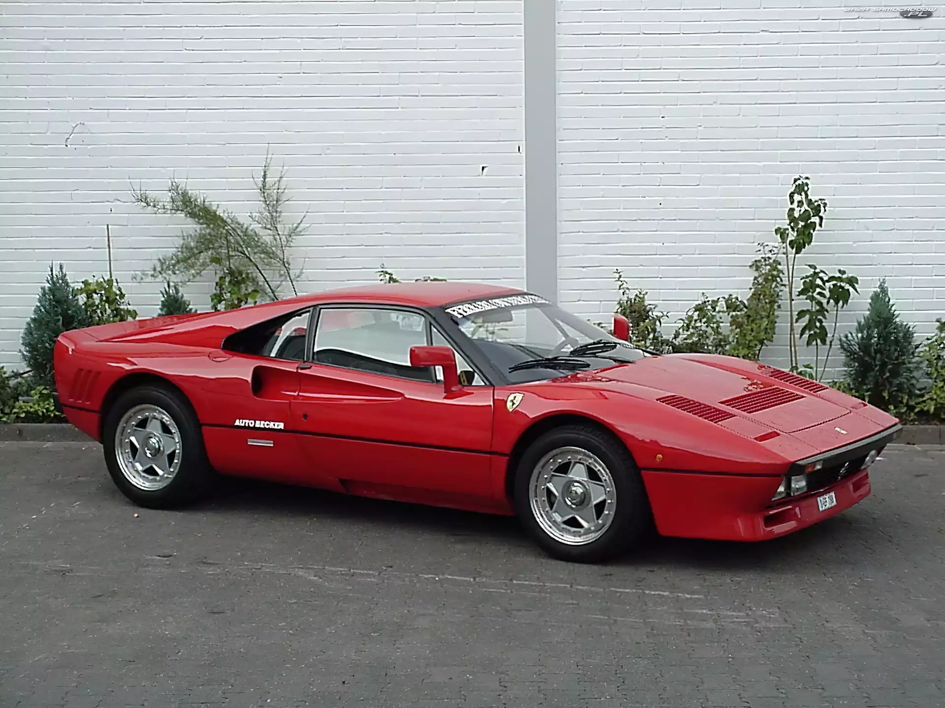 Ferrari 288 GTO, Czerwone