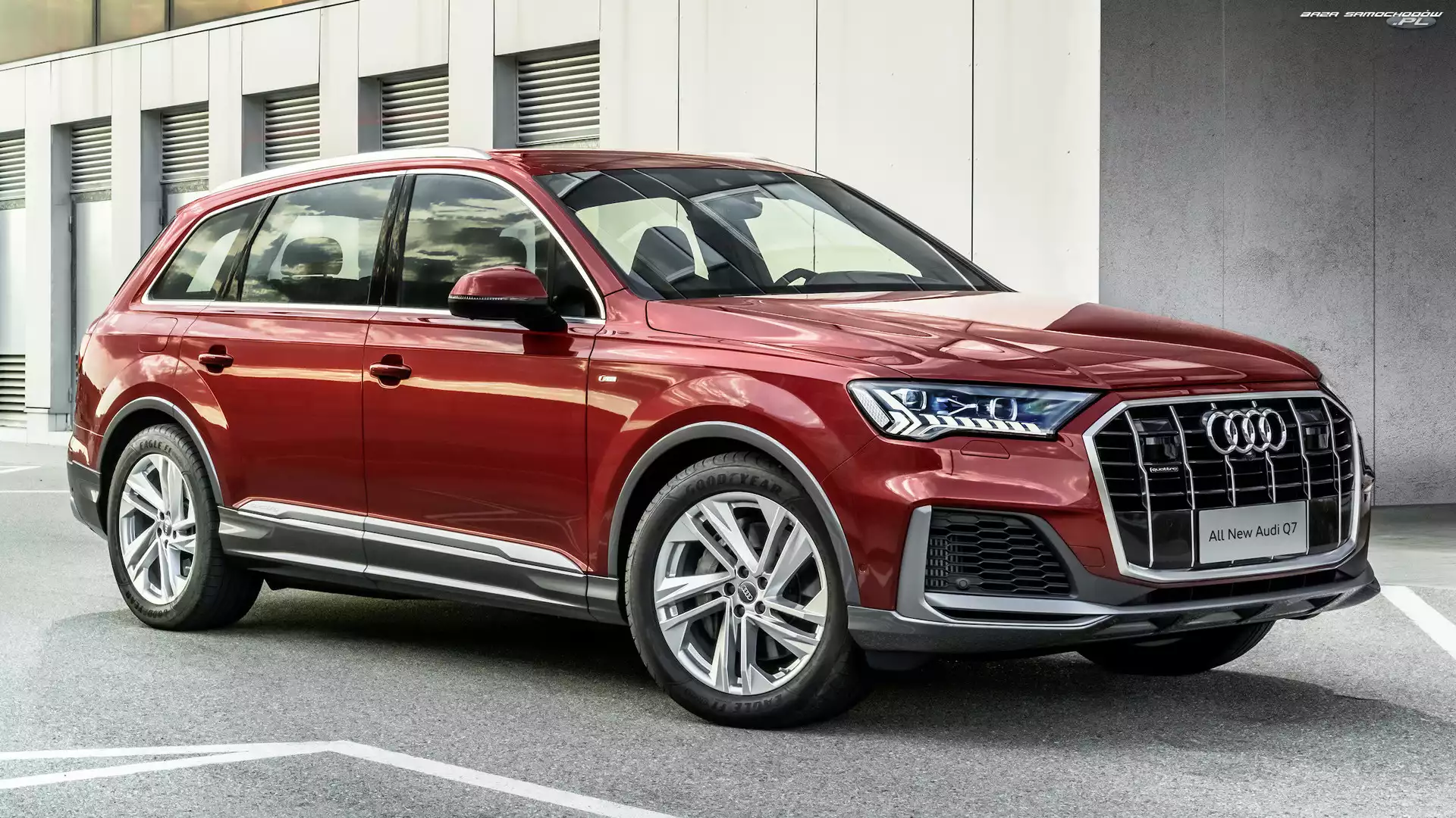 Kombi, Czerwone, Audi Q7 S