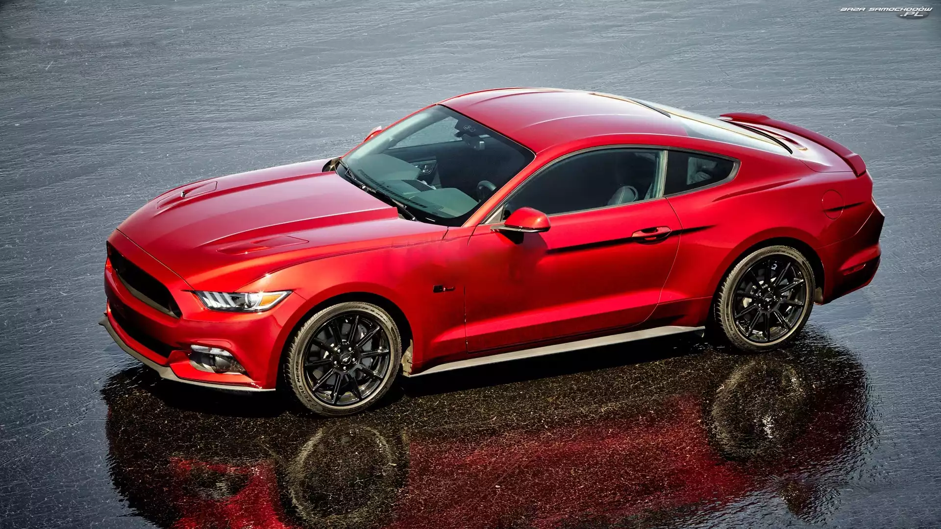 Mustang, Czerwony, Ford