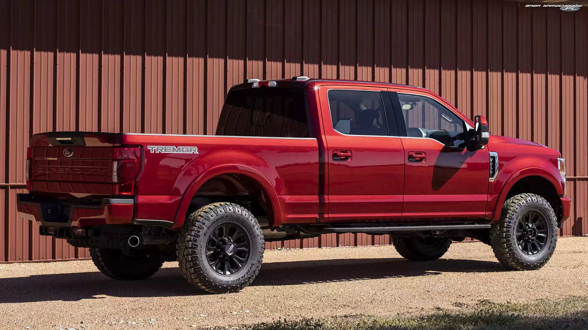 Czerwony, Ford F-250 Super Duty
