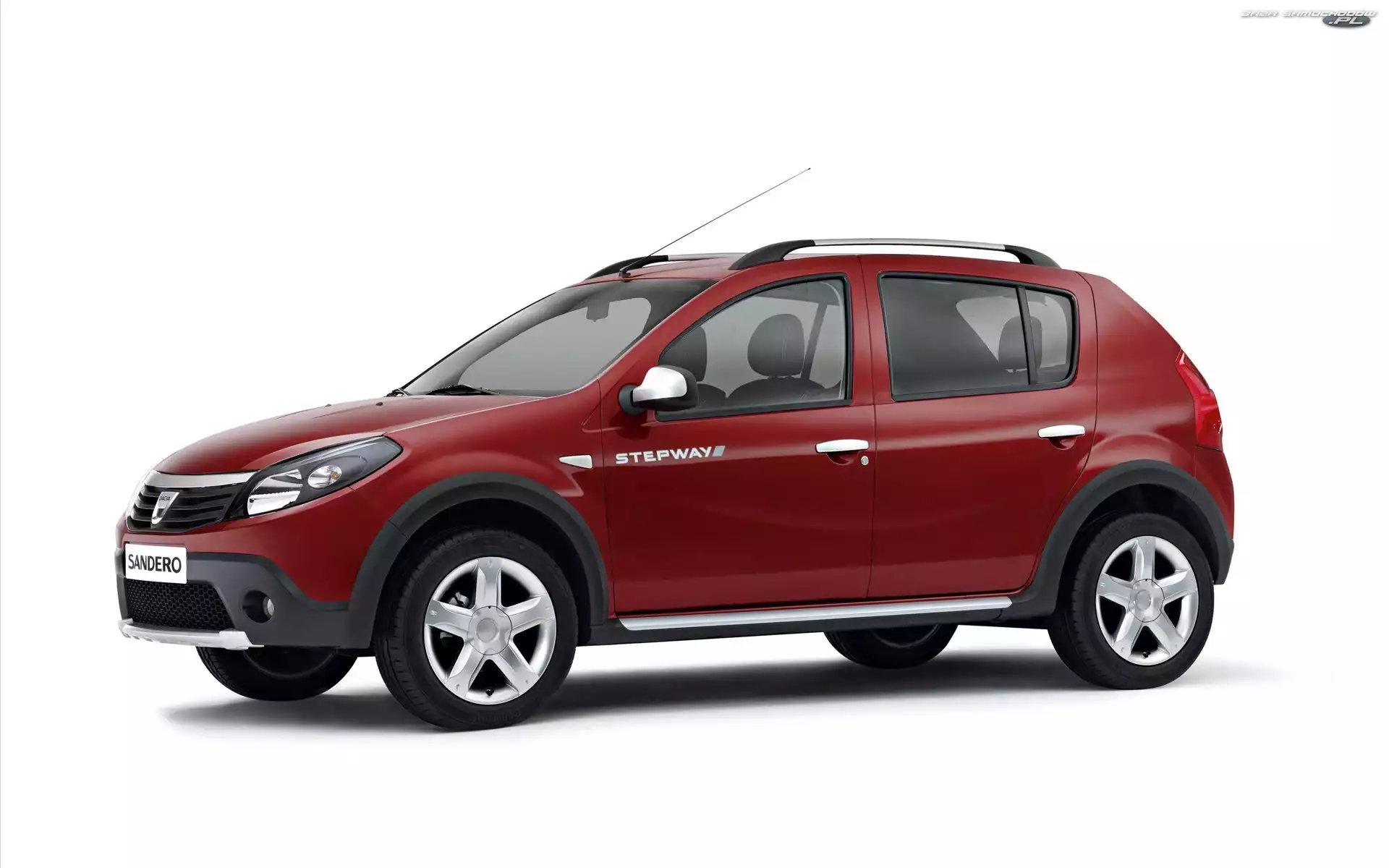 Dachowa, Dacia Sandero, Antena