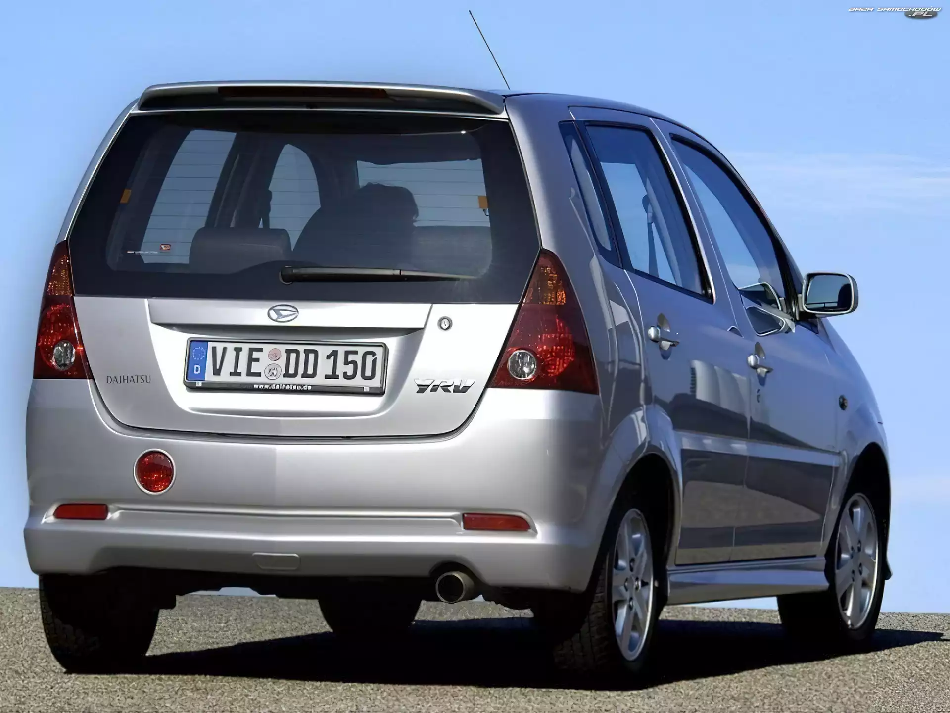 Daihatsu YRV, Szyby, Tył, Podgrzewanie