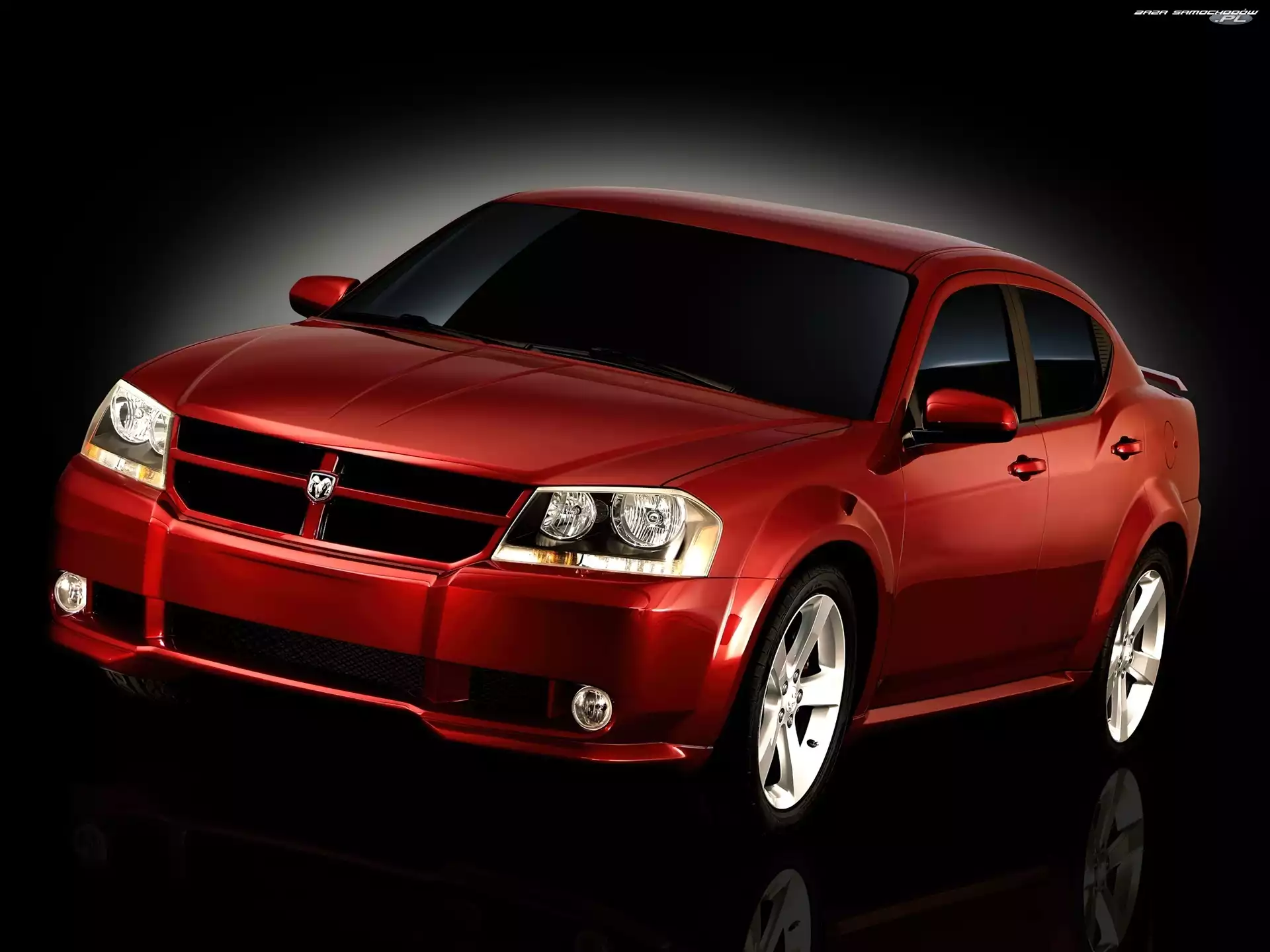 Dodge Avenger, Bordowy