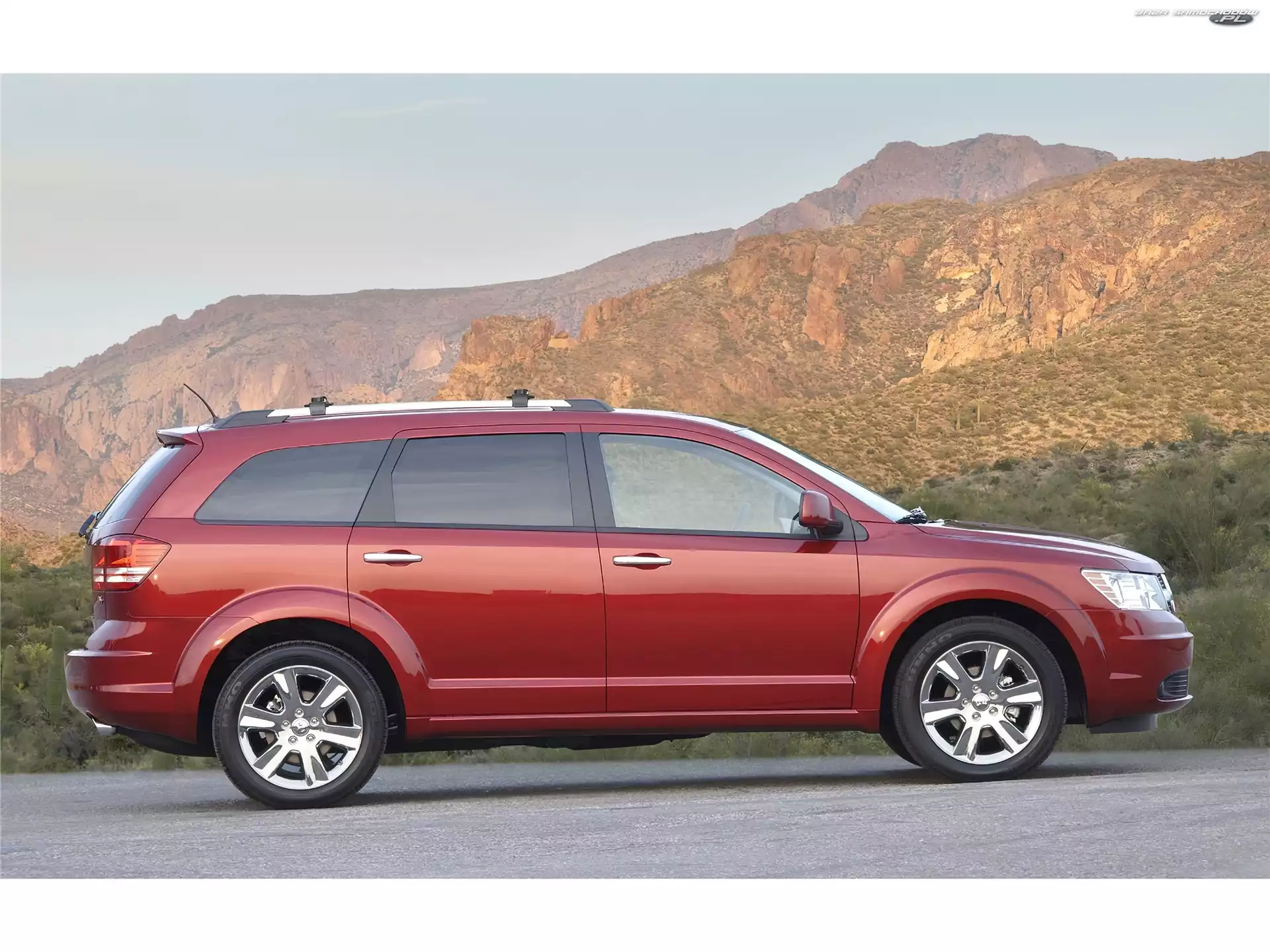 Dodge Journey, Prawa, Strona