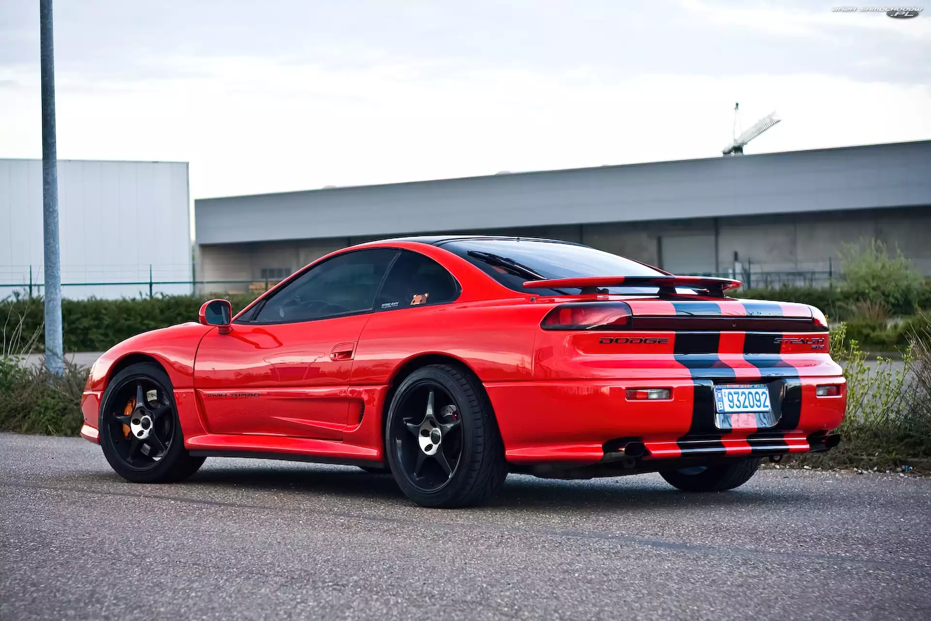 Dodge Stealth, Alufelgi, Tył, Czarne