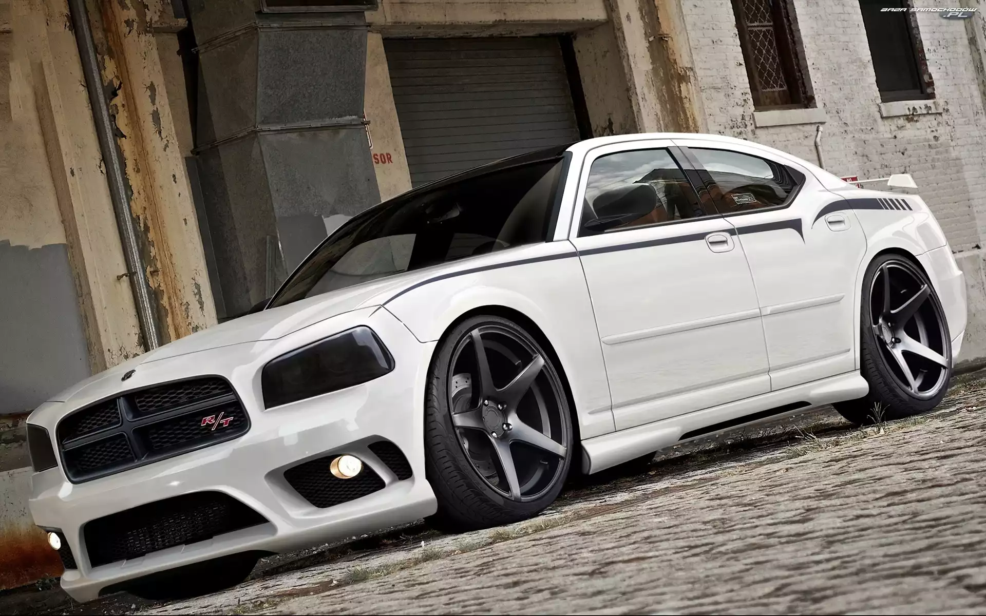 Ulica, Dodge, Charger