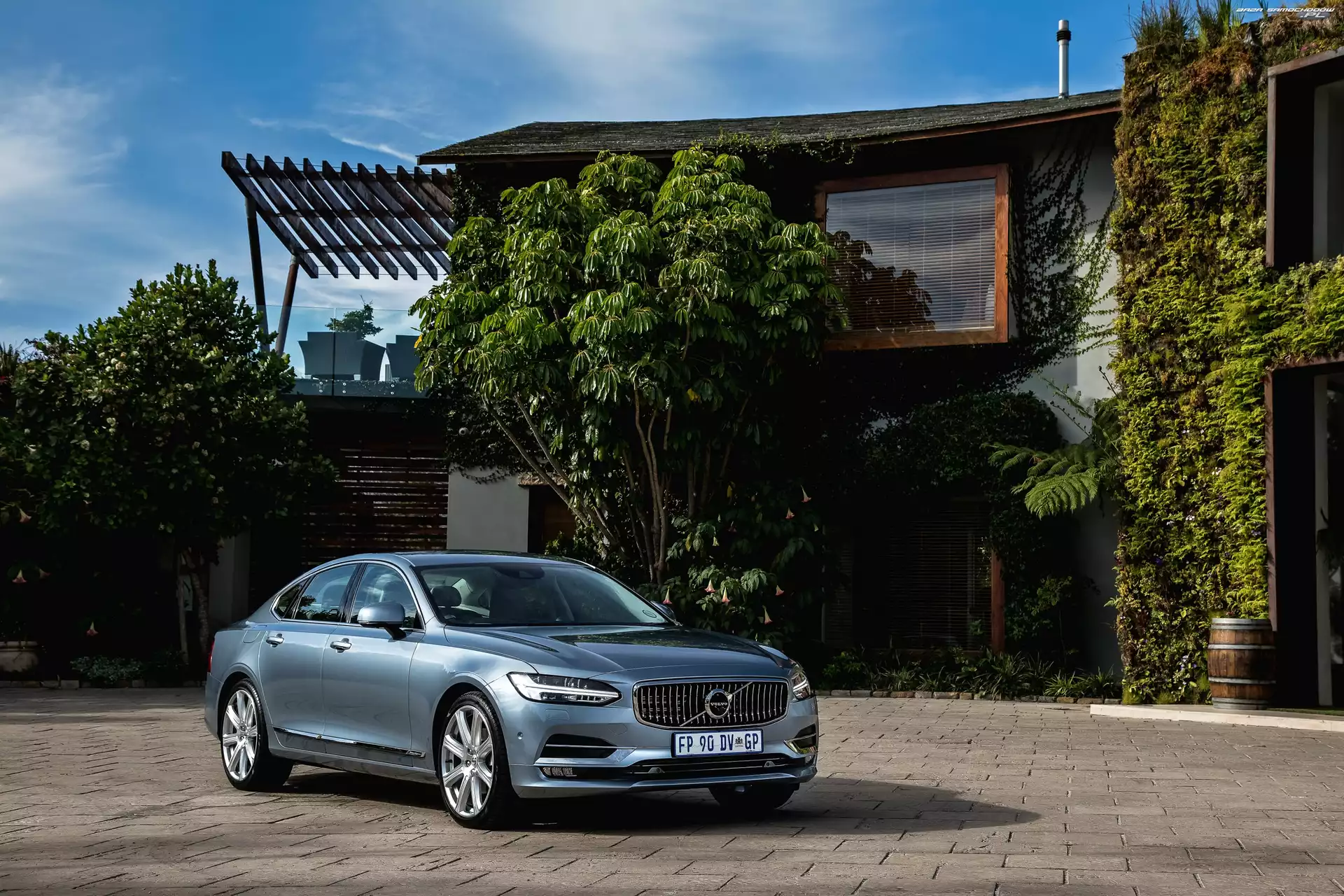 Dom, Volvo S90 D4 Inscription, 2016