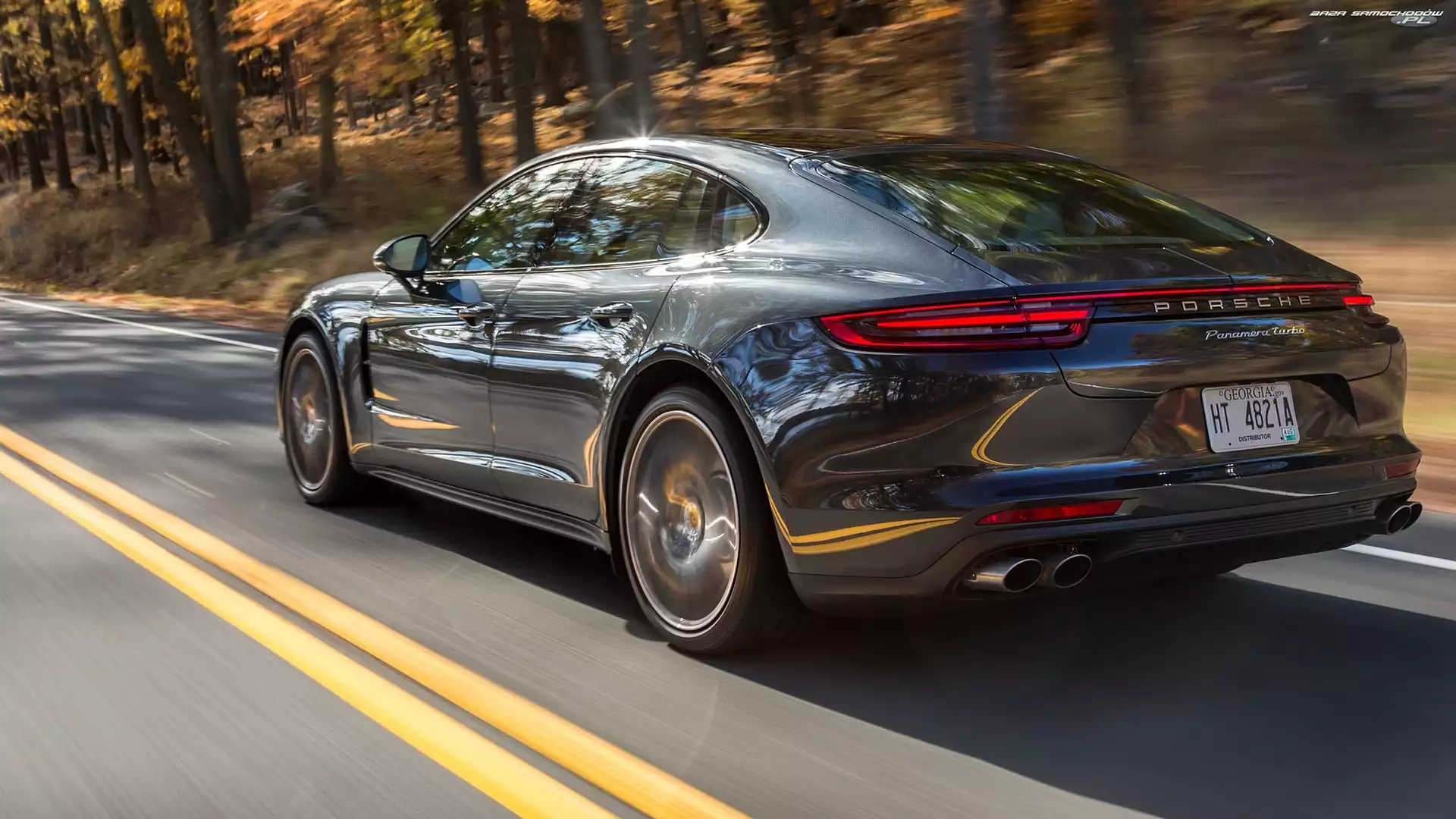 Droga, Porsche Panamera Turbo, 2017