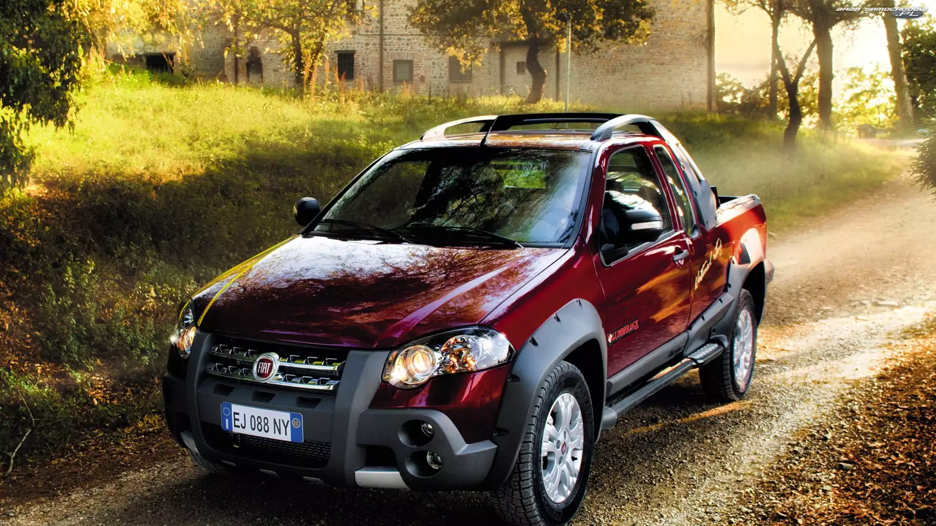 Drzewa, Fiat Strada, Budynek, Droga