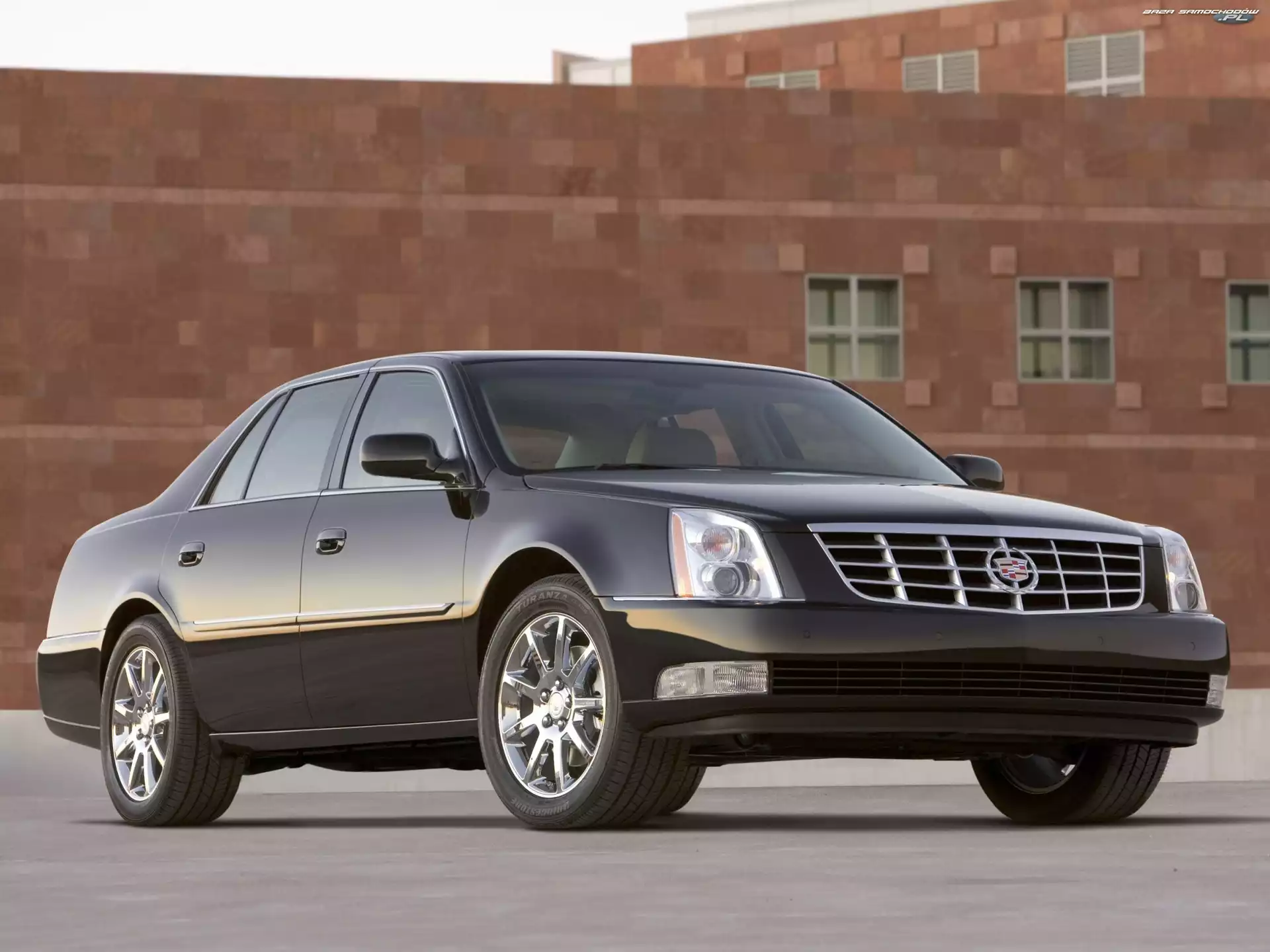 Światła, Cadillac DTS, Koła